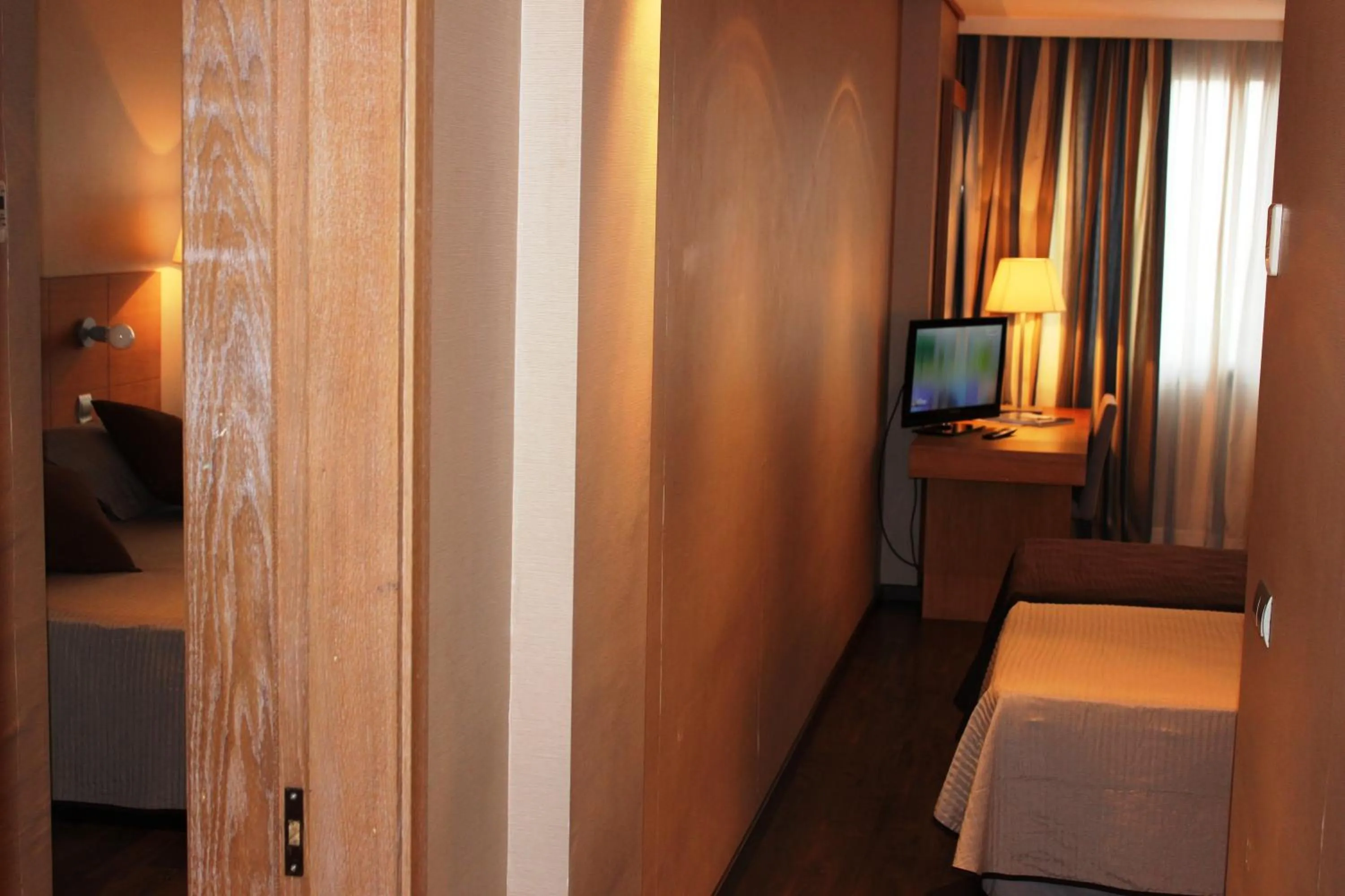 Photo of the whole room, Bed in Eurohotel Castellón