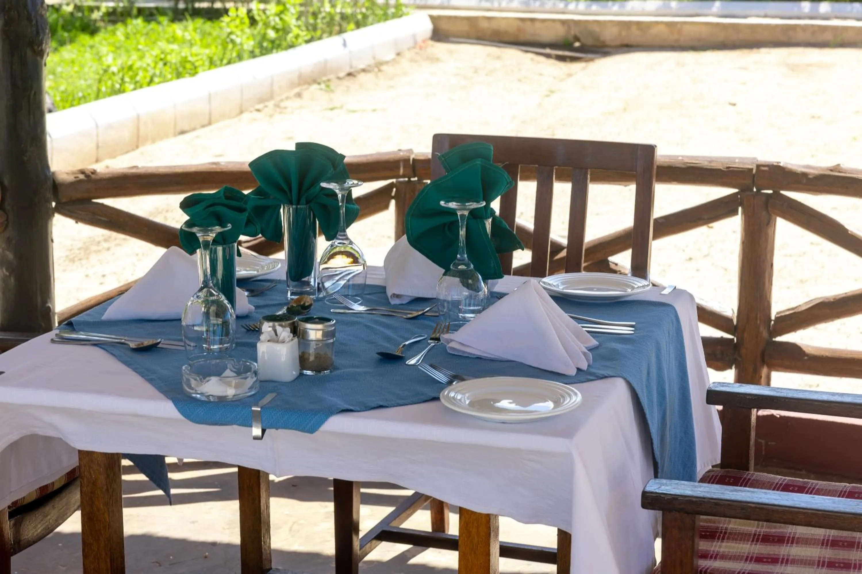 Restaurant/places to eat in F-Zeen Boutique Hotel Zanzibar