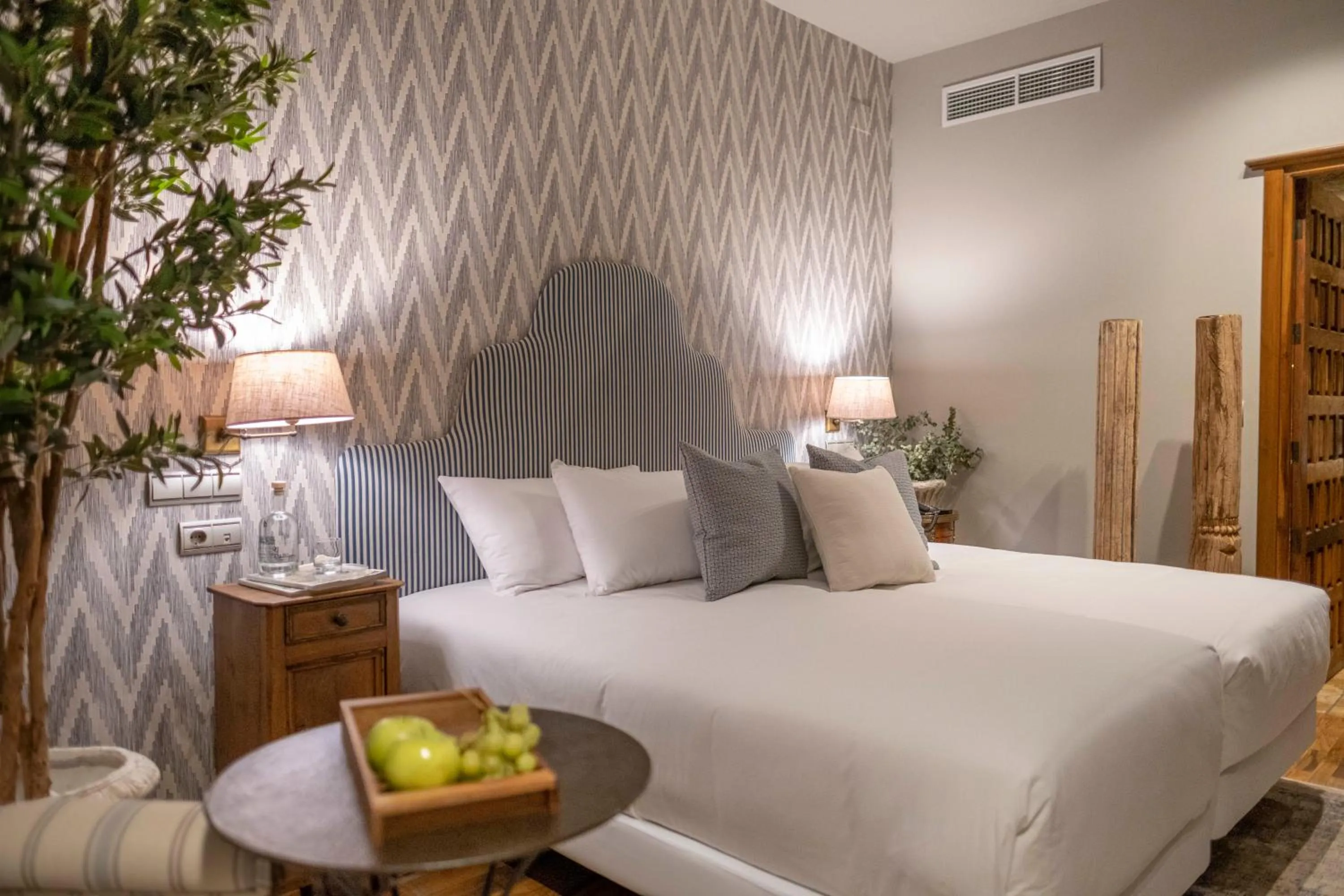 Bed in Hotel Cetina Palacio de los Salcedo