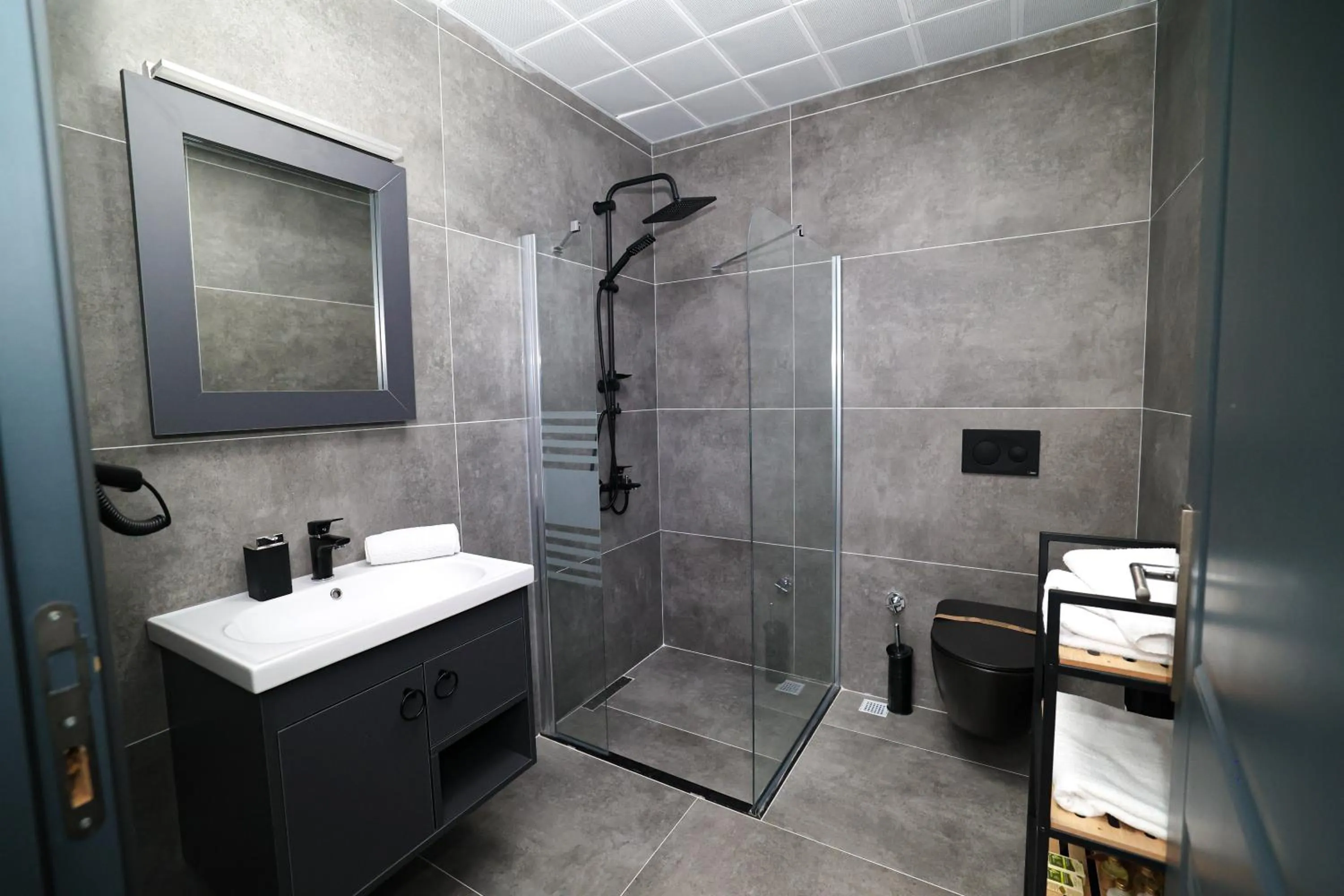 Bathroom in Çathan Art Hotel