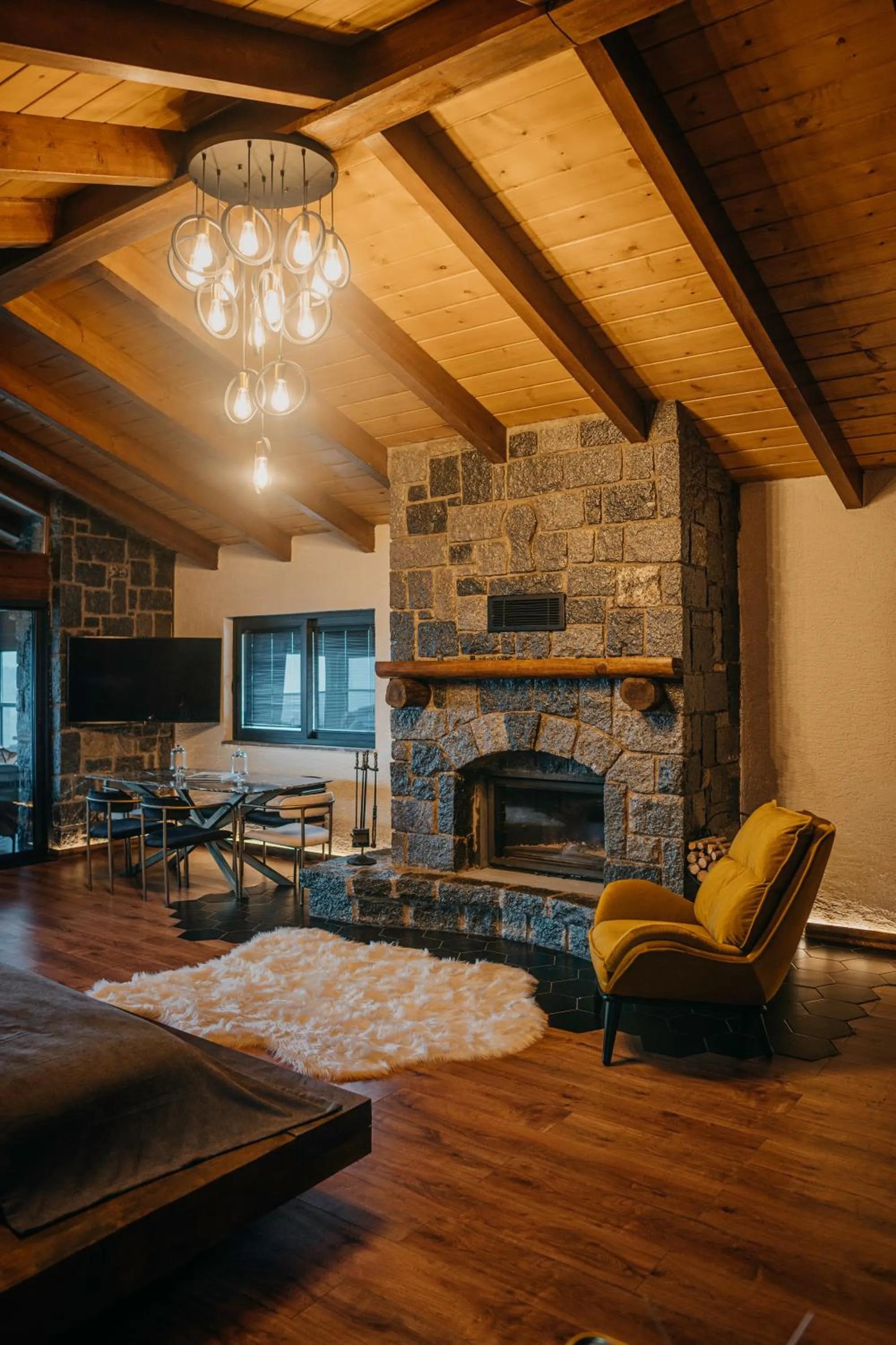 flat iron in Çathan Art Hotel