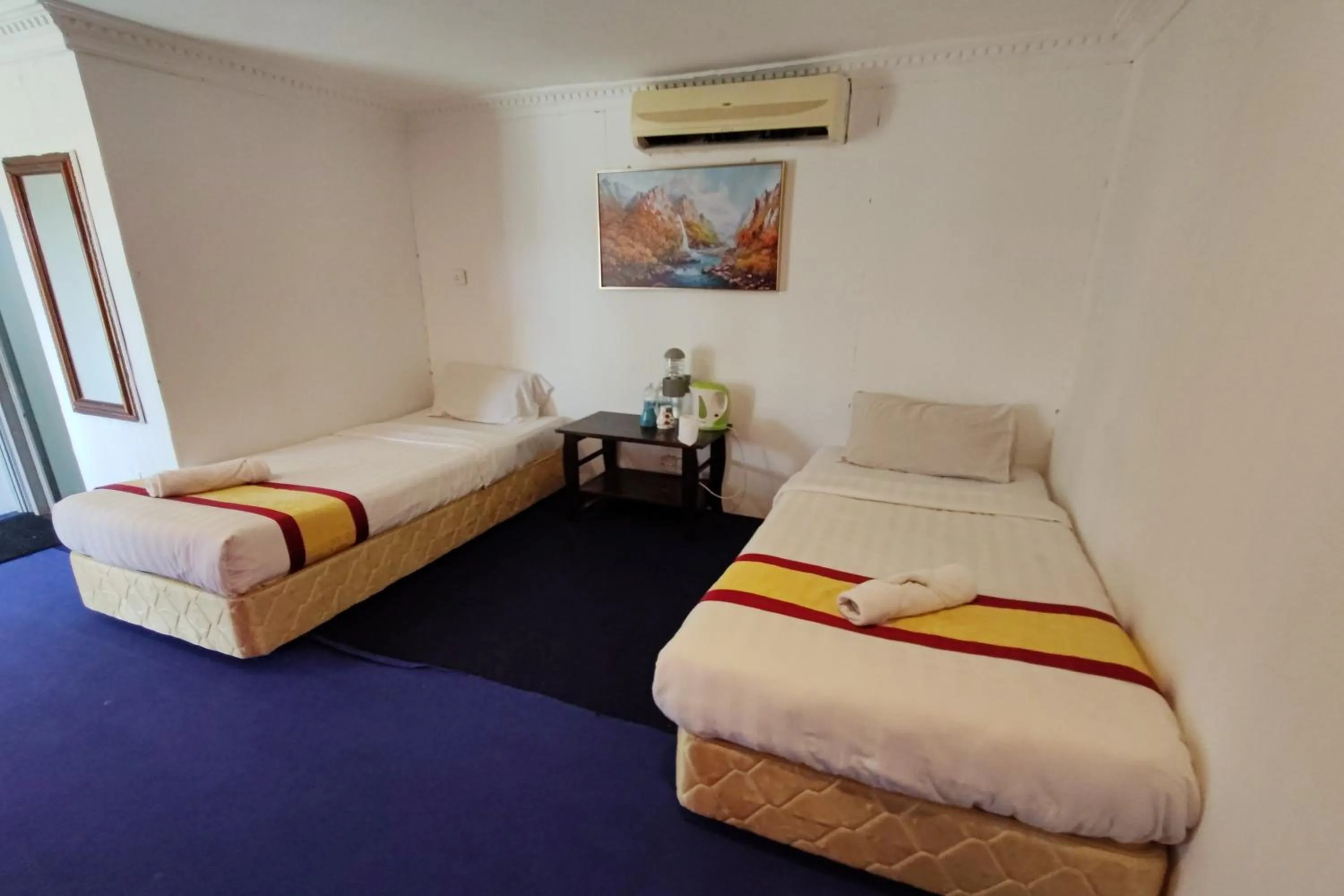 Bedroom, Bed in Green Town Hotels and Resorts