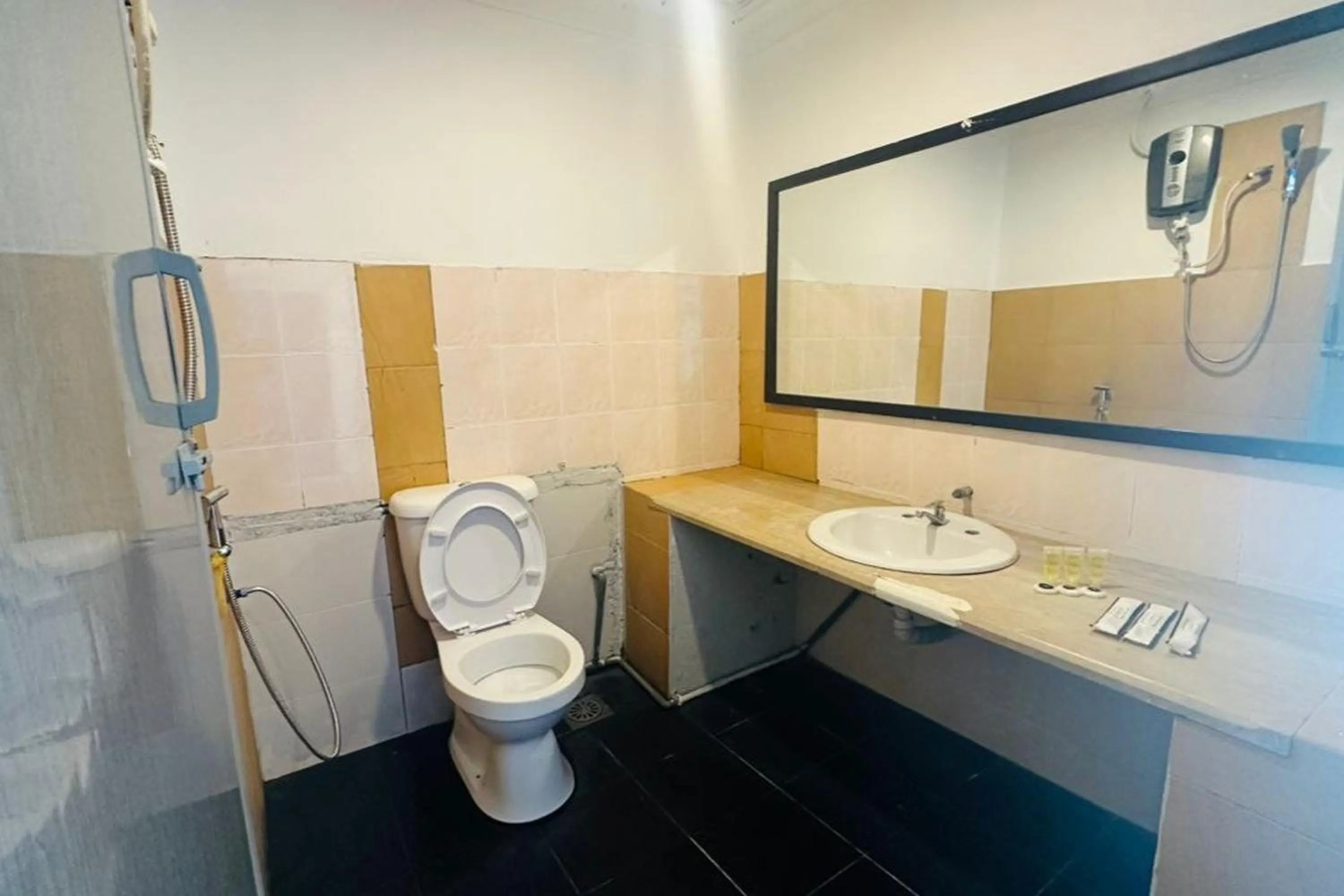 Bathroom in Green Town Hotels and Resorts