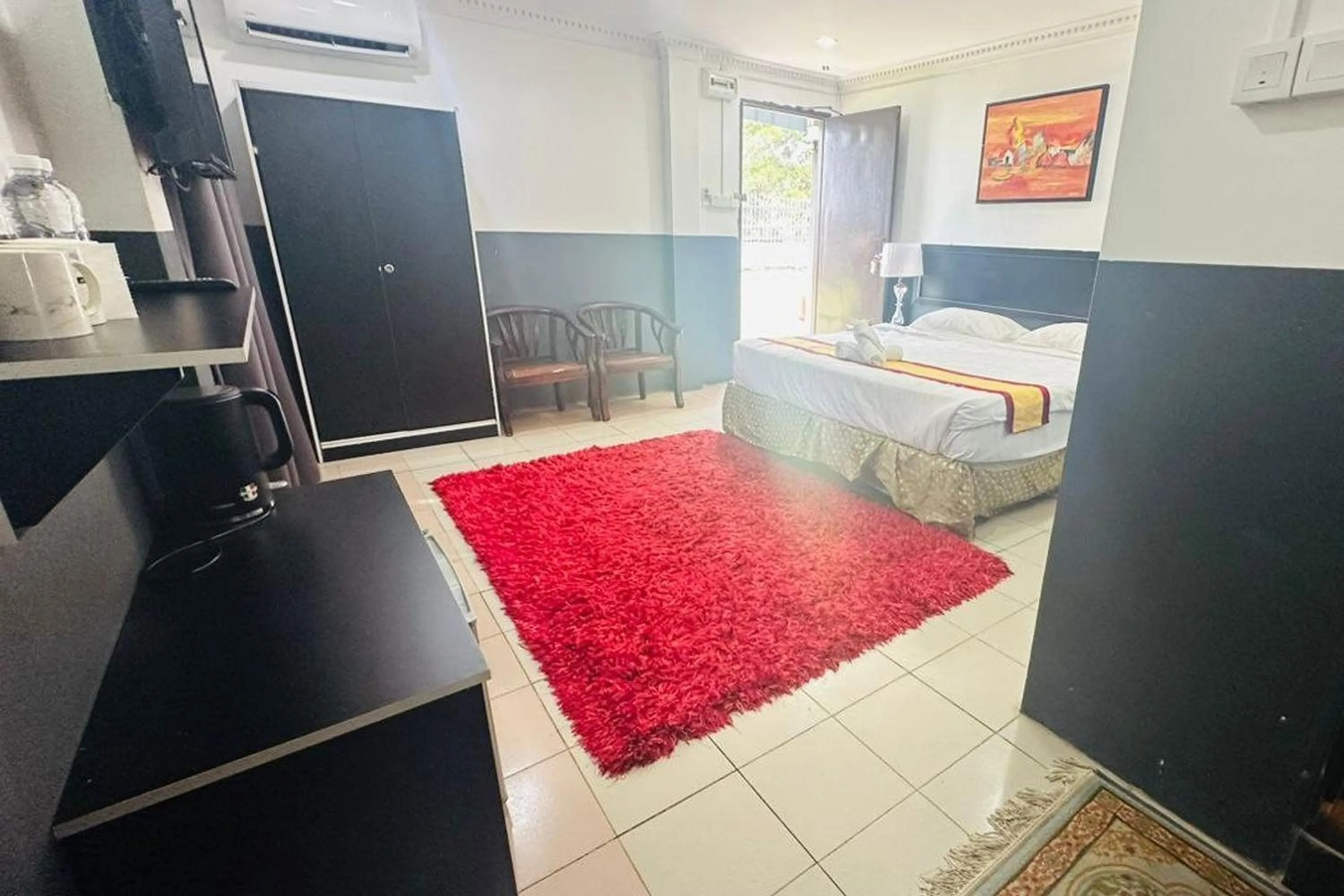 Bedroom, Bed in Green Town Hotels and Resorts