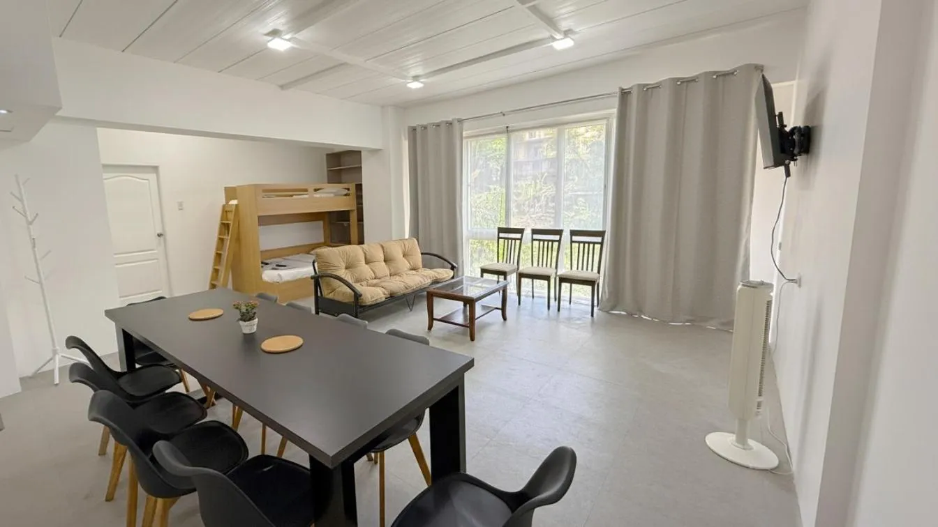 TV and multimedia in Misty Hills