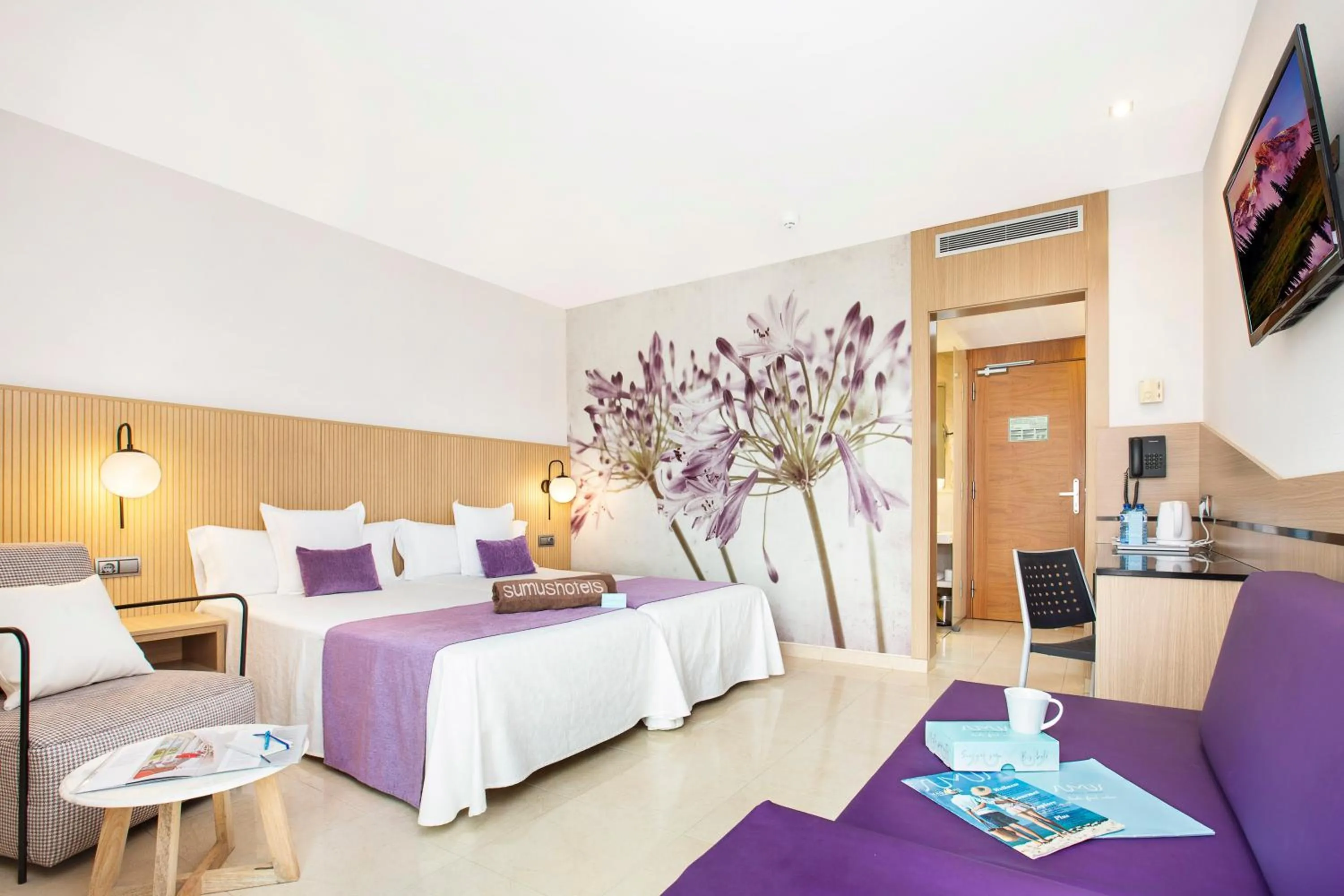 Bed in Sumus Hotel Monteplaya & SPA 4Sup - Adults Only