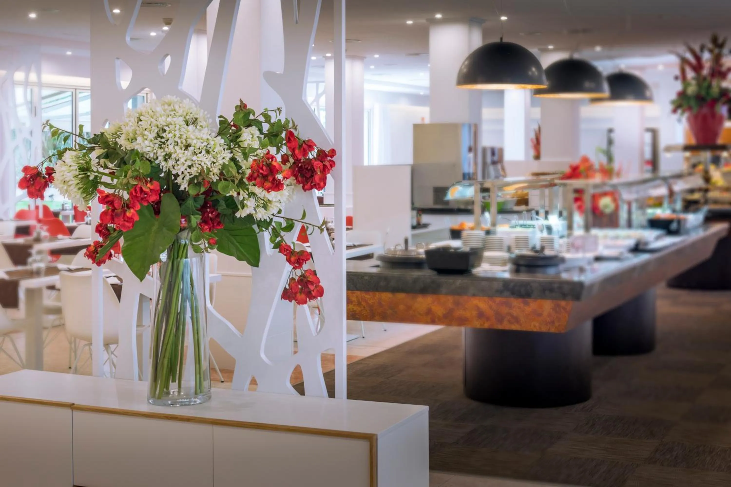 Restaurant/places to eat in Sumus Hotel Monteplaya & SPA 4Sup - Adults Only