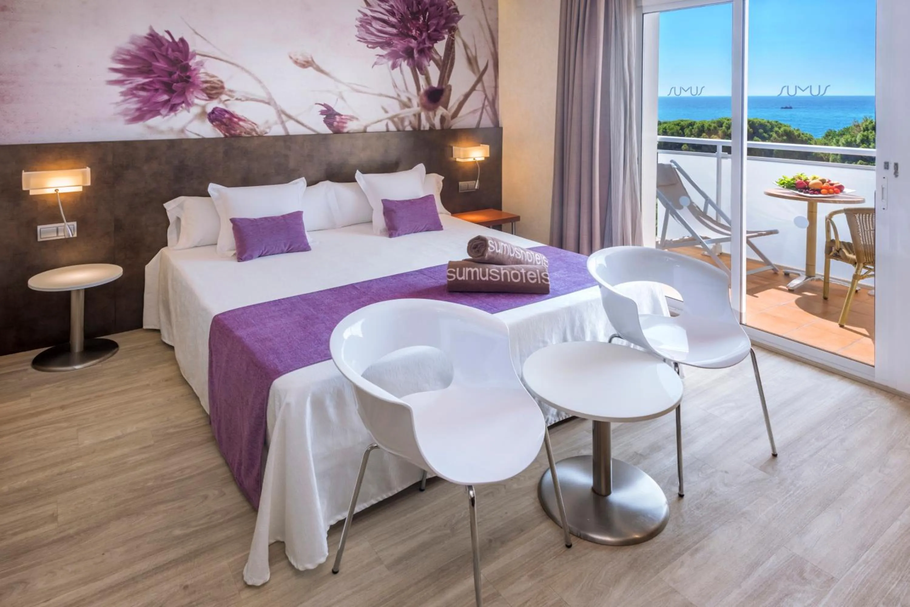 Bed in Sumus Hotel Monteplaya & SPA 4Sup - Adults Only