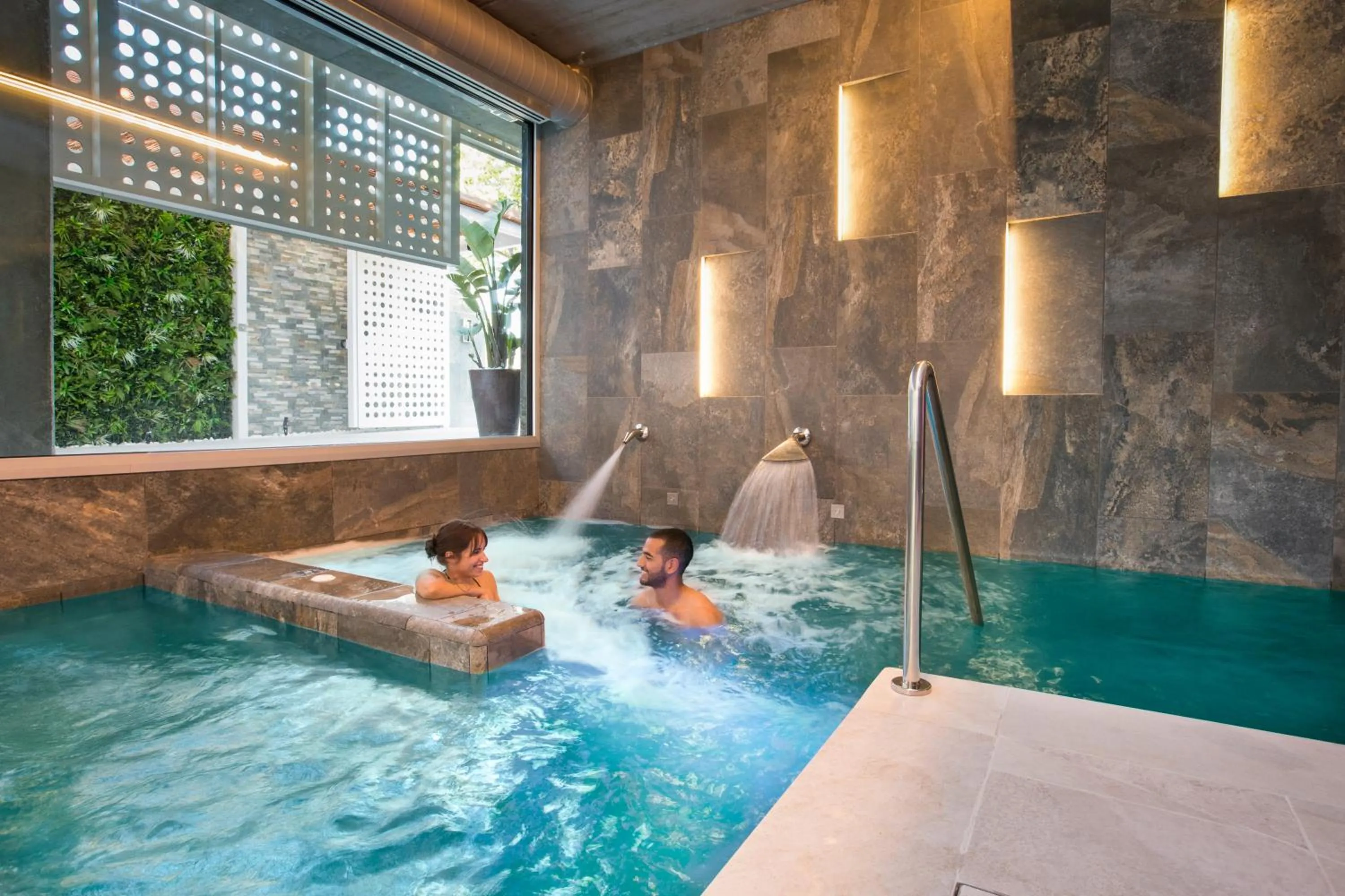 Hot Tub in Sumus Hotel Monteplaya & SPA 4Sup - Adults Only