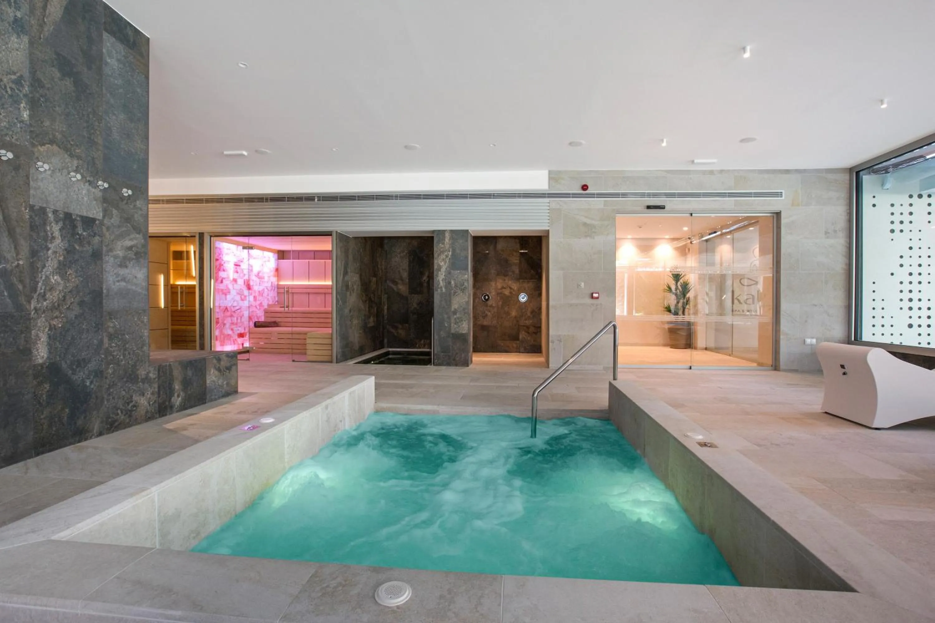 Hot Tub in Sumus Hotel Monteplaya & SPA 4Sup - Adults Only