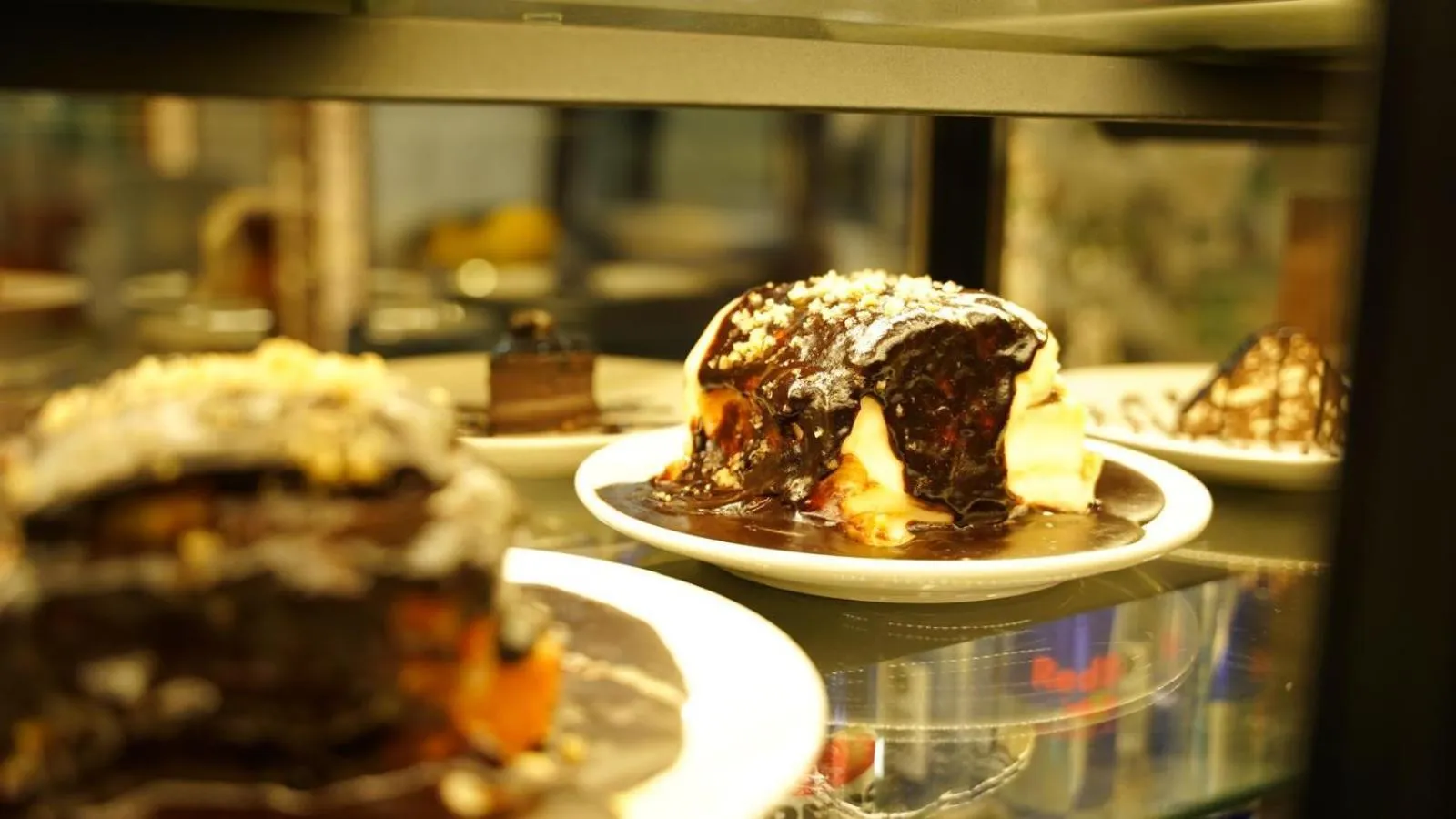 Food and drinks in El Emin İstanbul Hotel