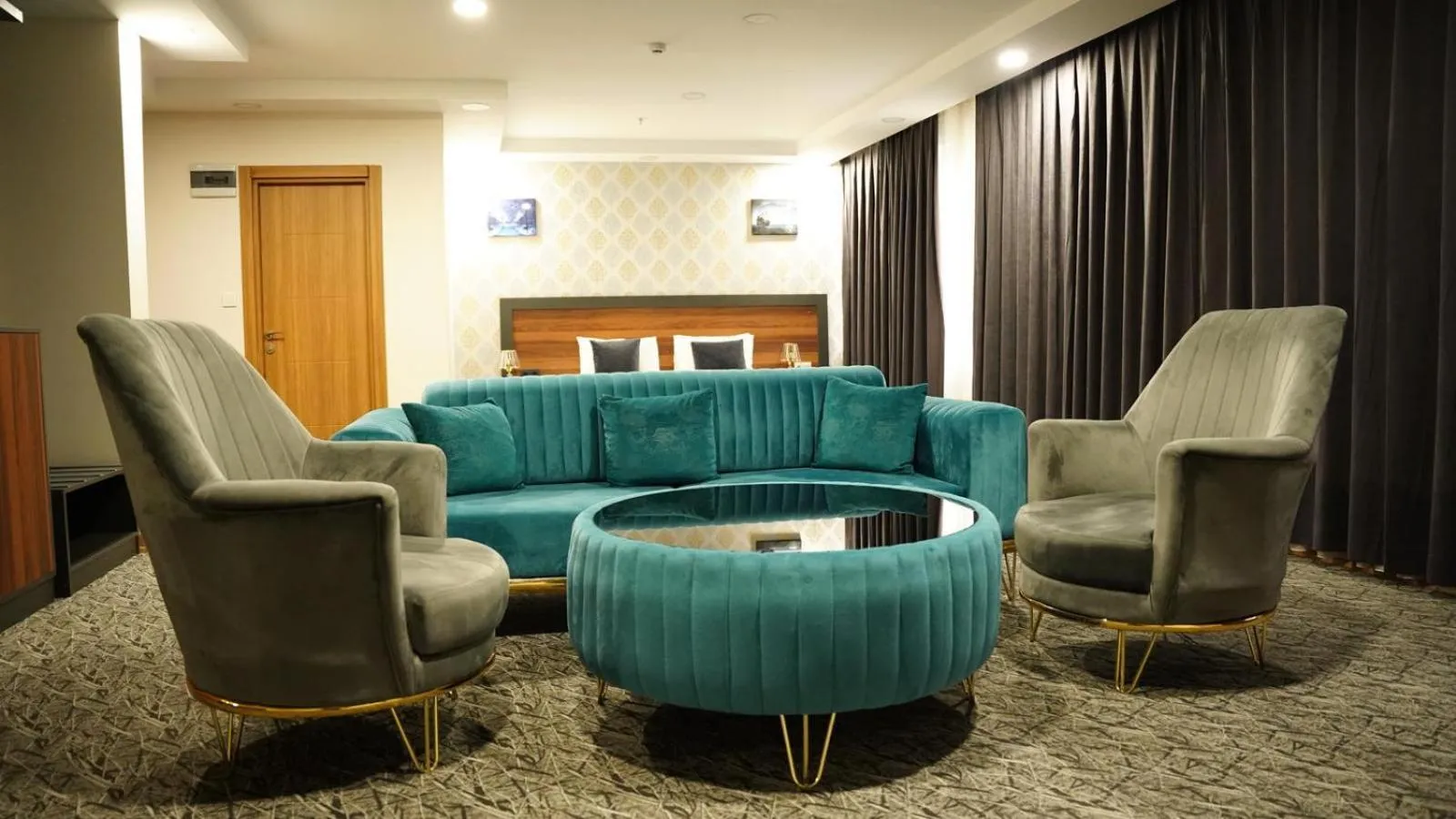 Seating area in El Emin İstanbul Hotel