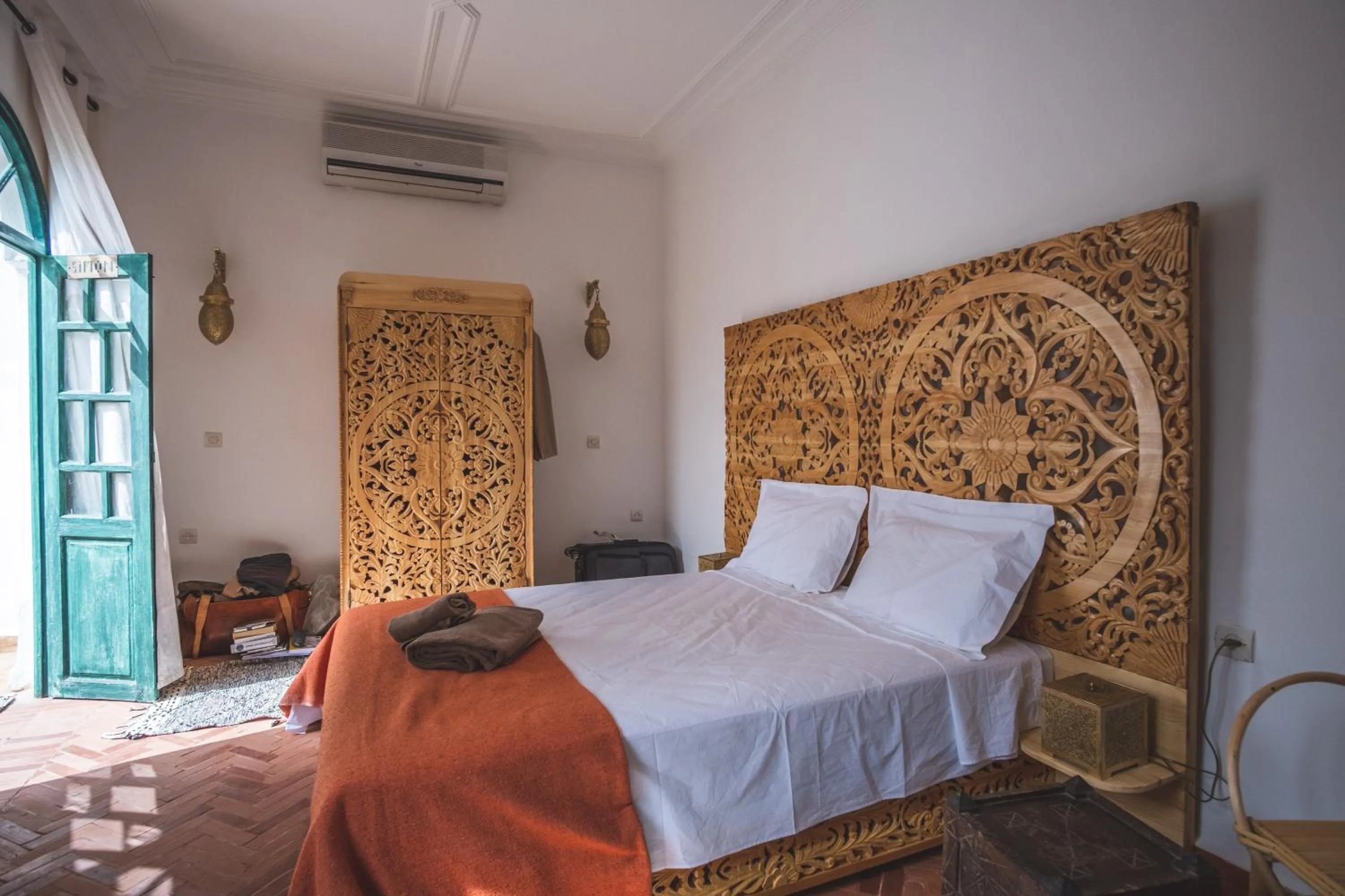 Bed in Riad Villa Berna under Swiss Management