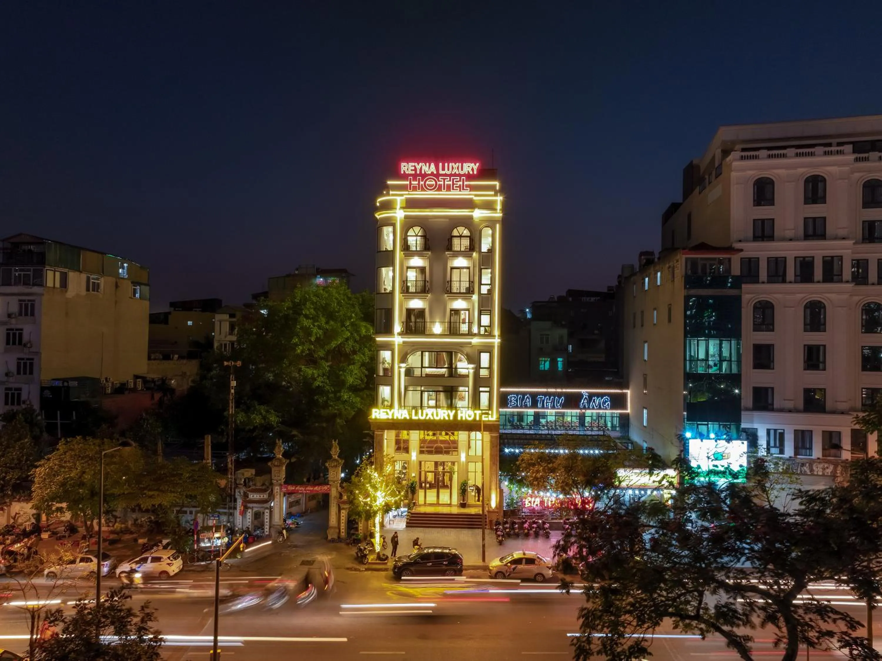 Property building in Reyna Luxury Hotel