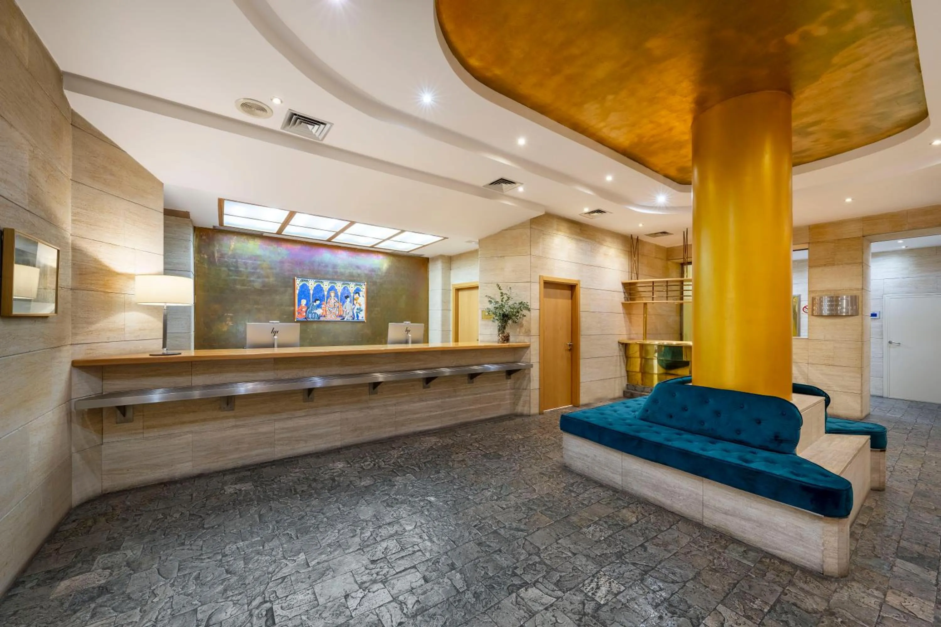 Lobby or reception in Eurostars Rey Alfonso X