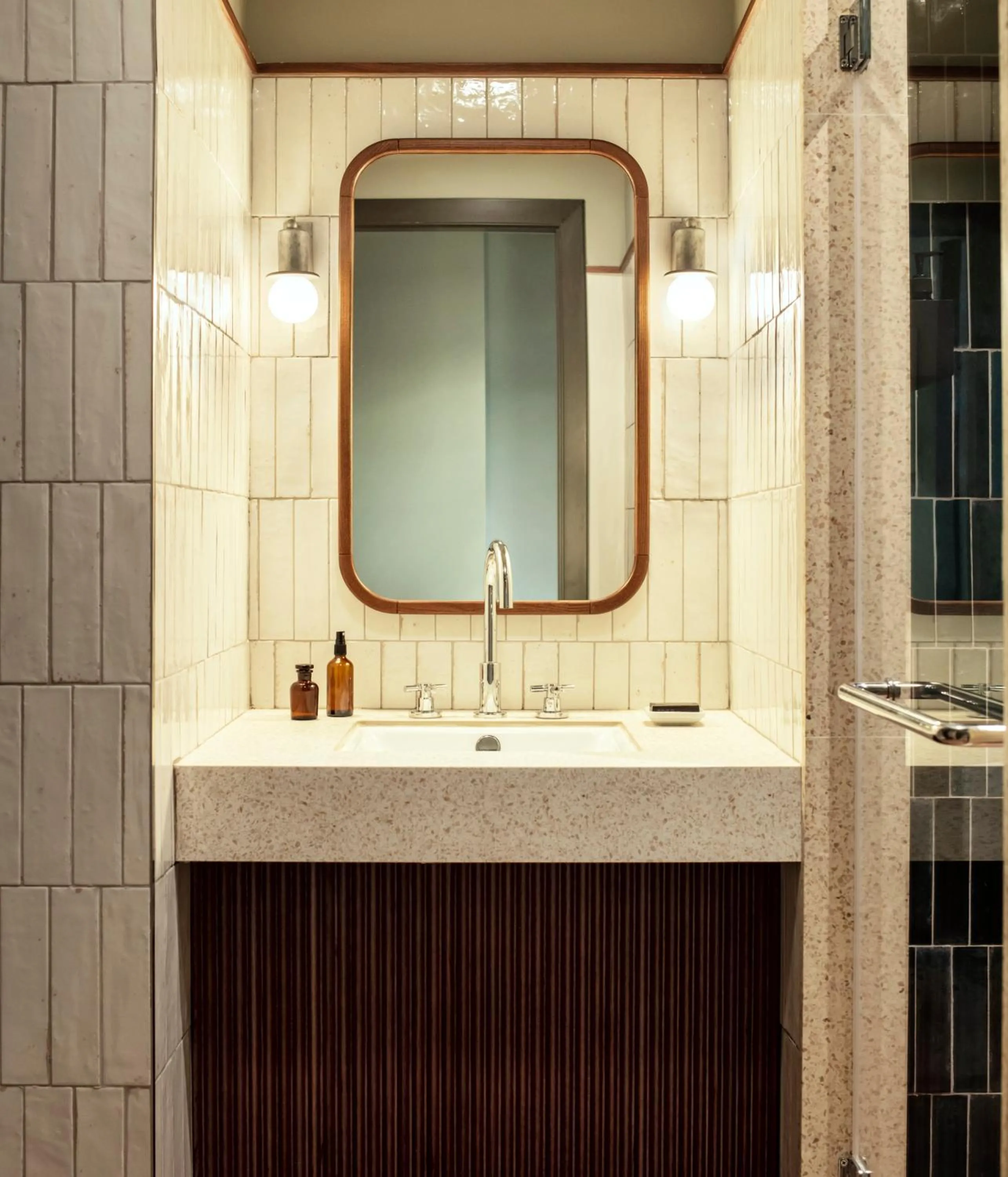 Bathroom in The Hoxton, Poblenou