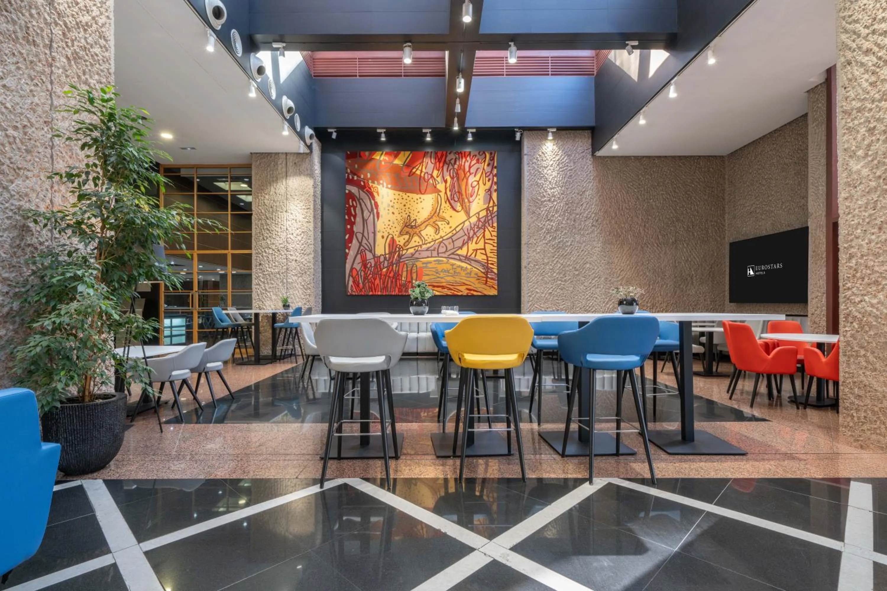 Lounge or bar in Eurostars Puerta Madrid