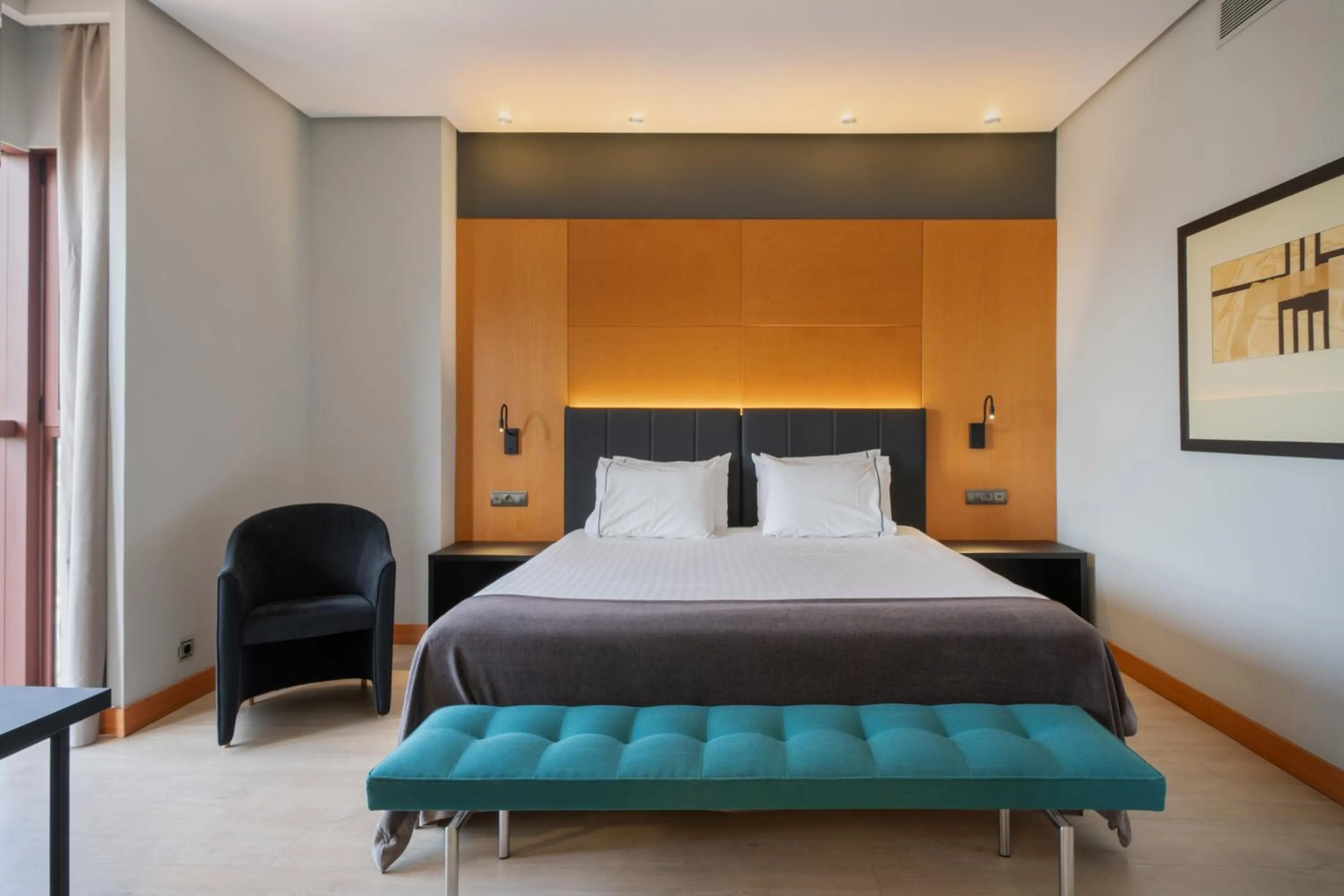 Bedroom, Bed in Eurostars Puerta Madrid