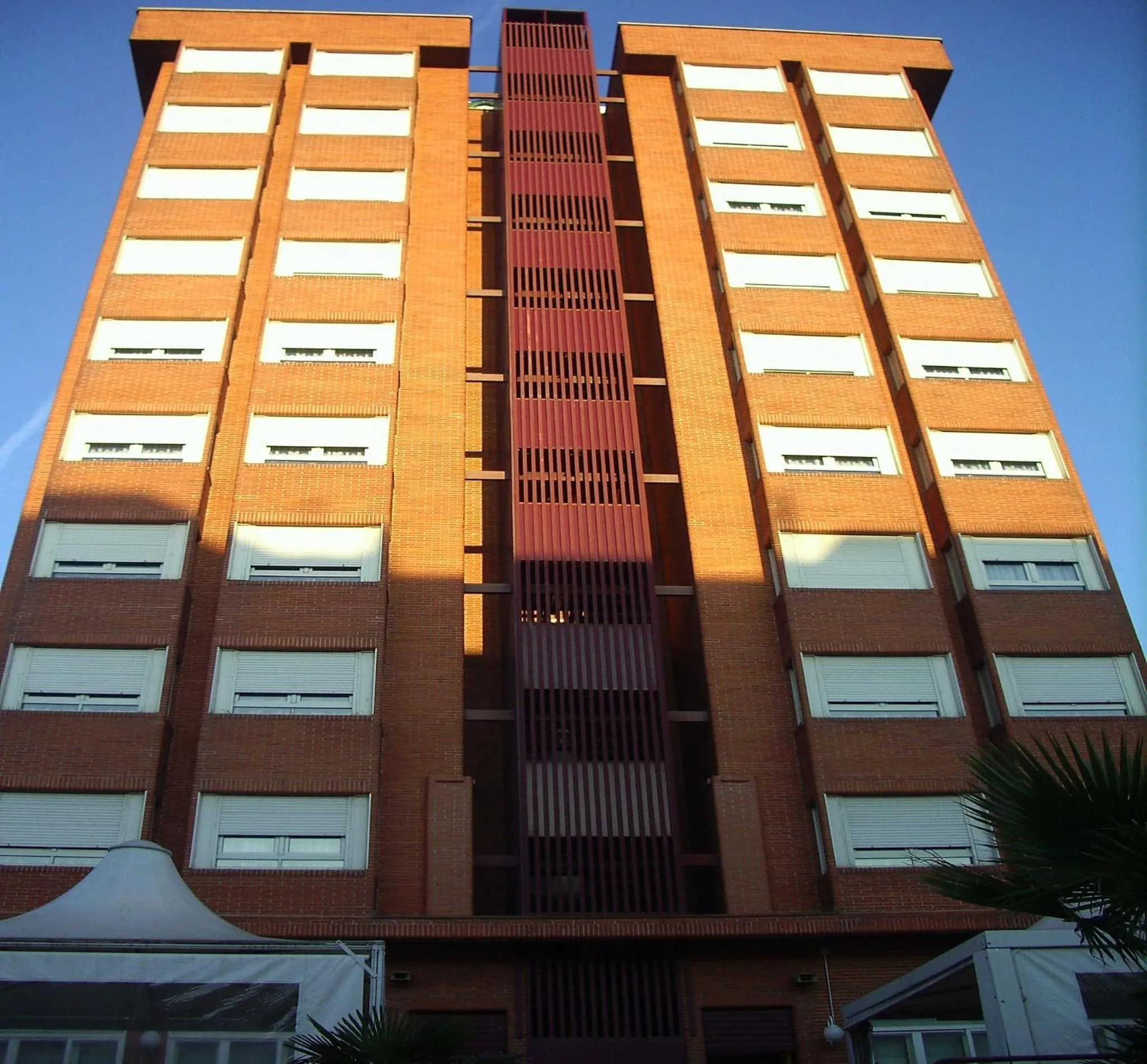 Property building in Porcel Torre Garden