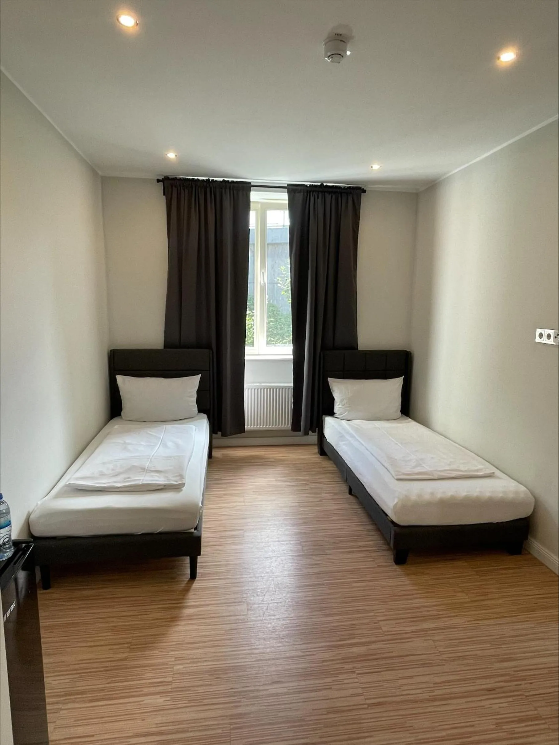 Bedroom, Bed in Ahoi Hostel