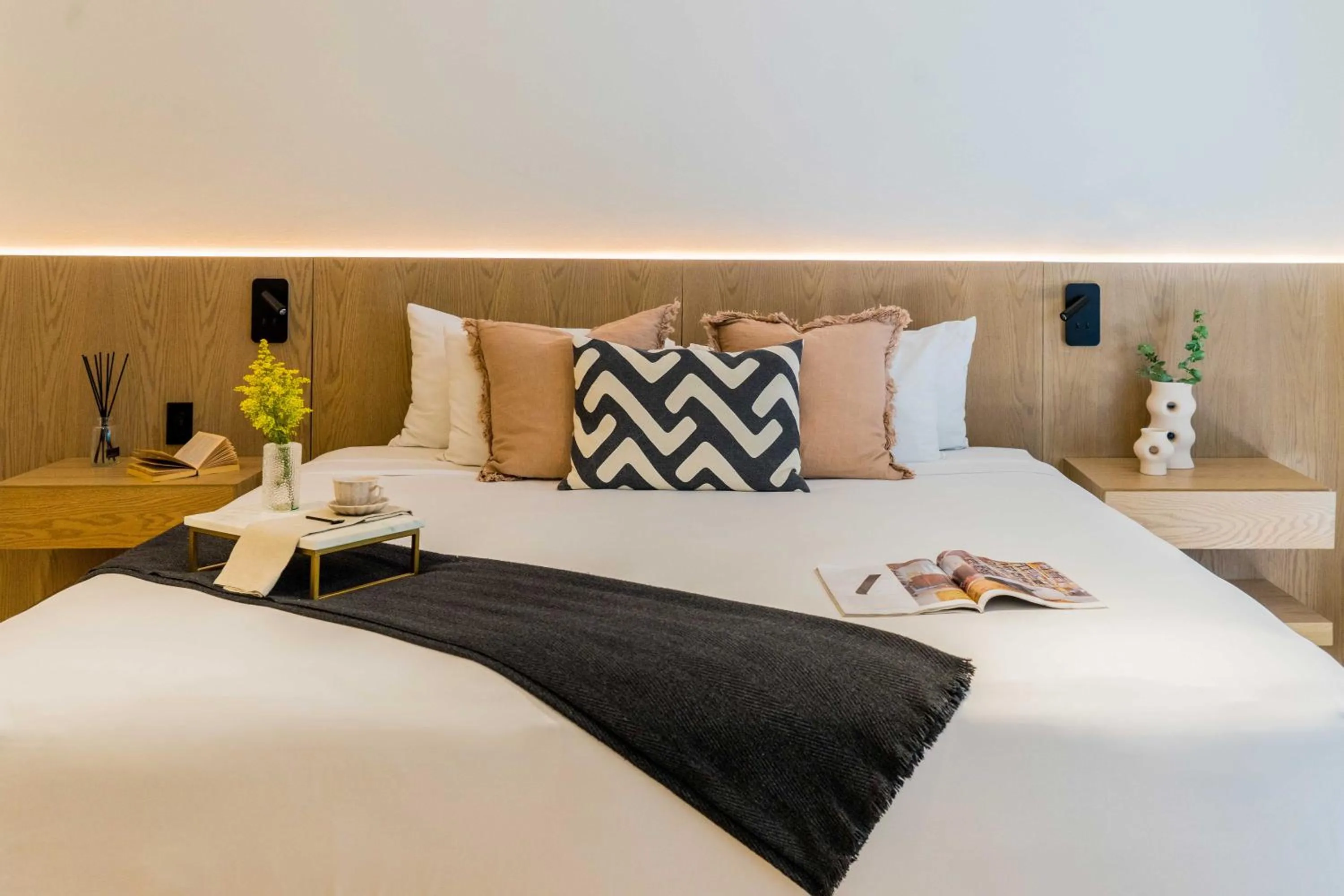 Bed in ULIV Edgar Allan Poe