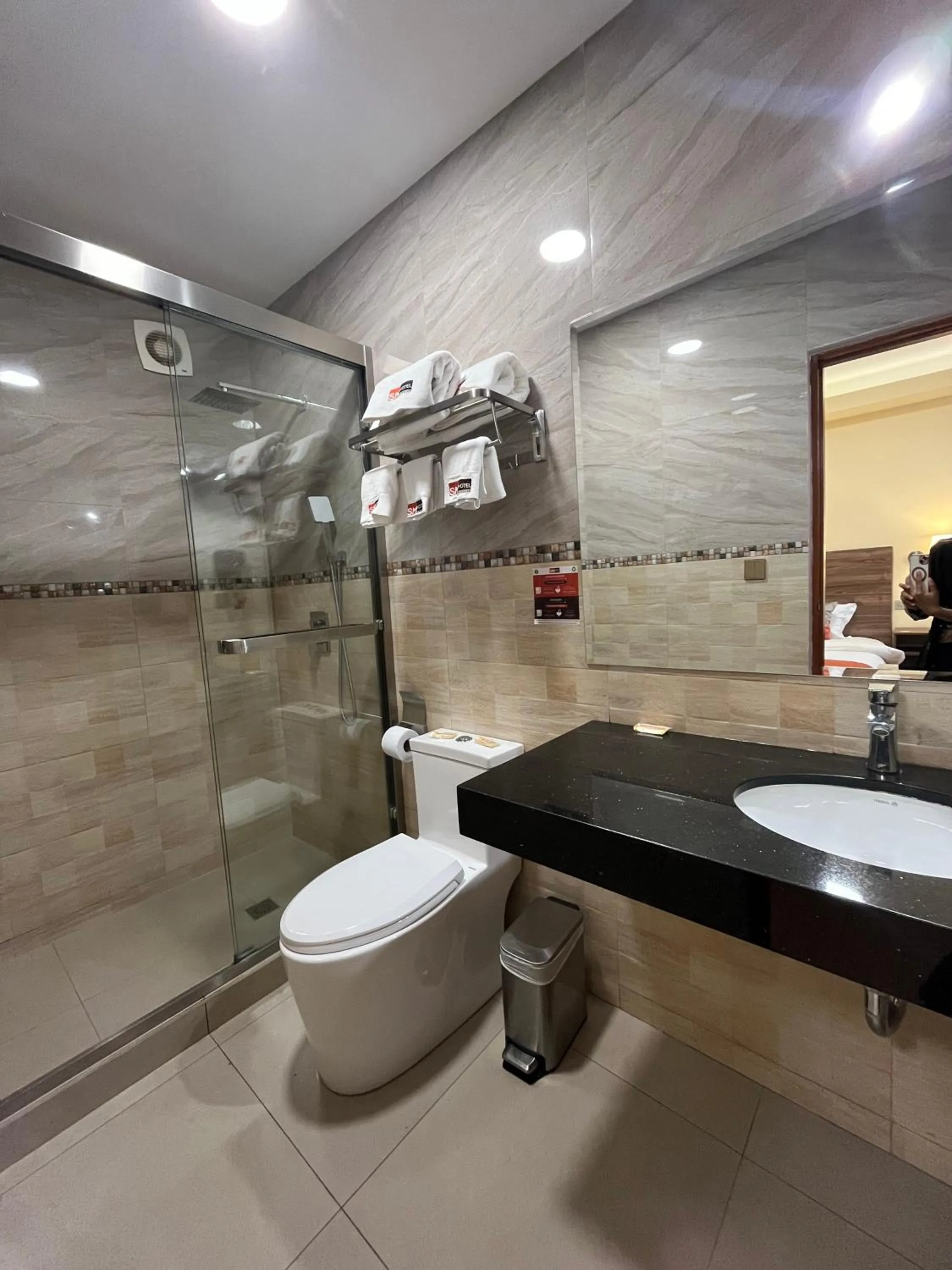 Shower in SM HOTEL Plus