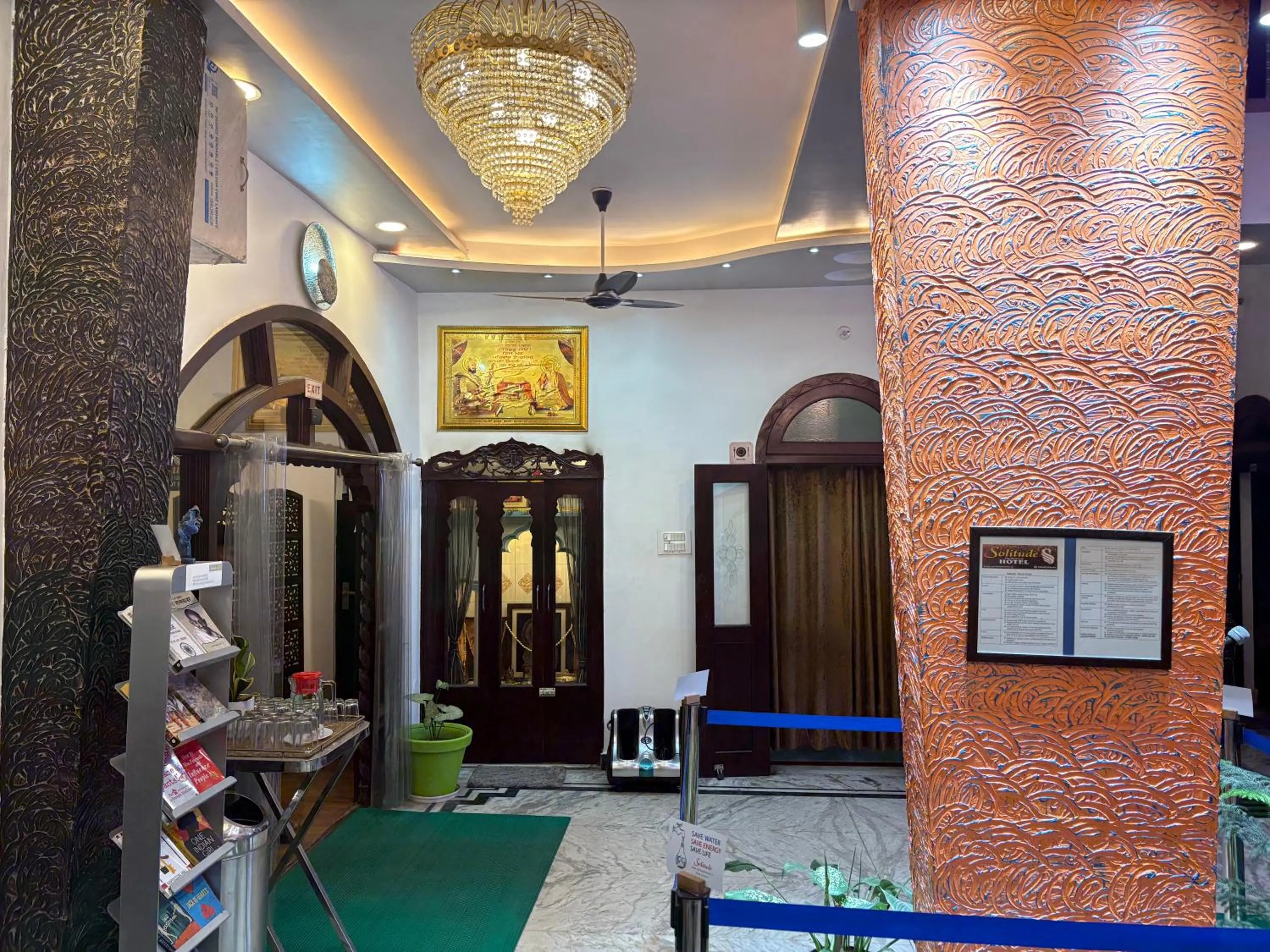 Lobby or reception in SOLITUDE, The Boutique Hotel- Premium & Corporate Friendly