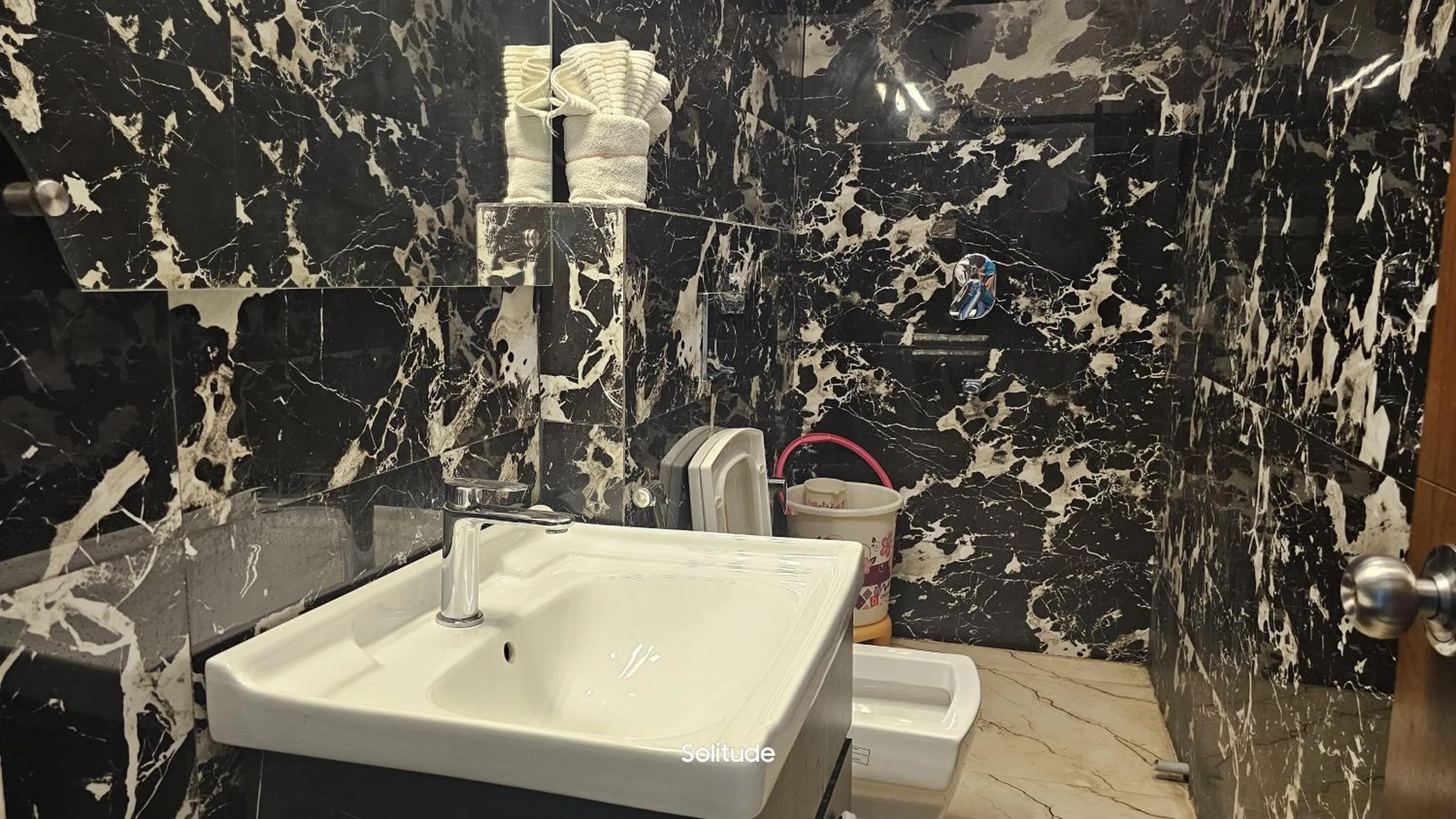 Shower in SOLITUDE, The Boutique Hotel- Premium & Corporate Friendly