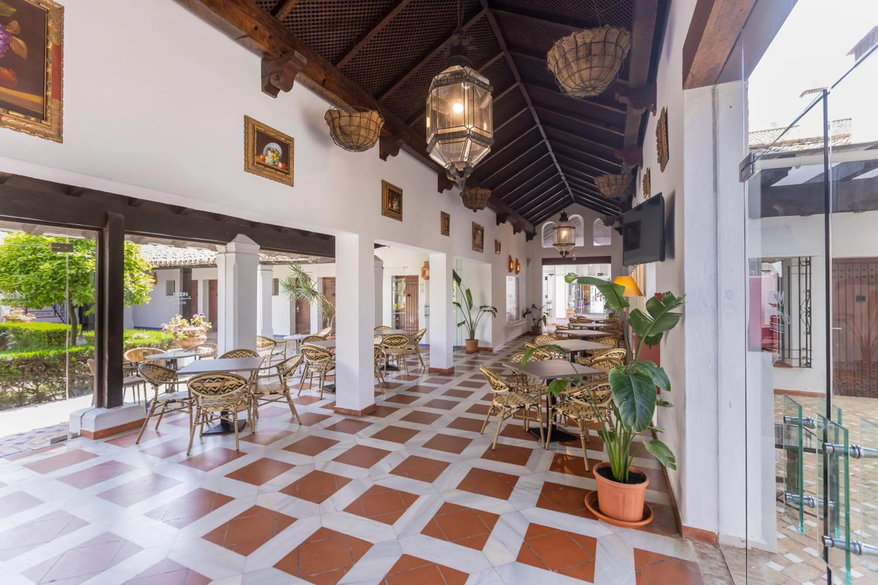 Moon Dreams El Cortijo