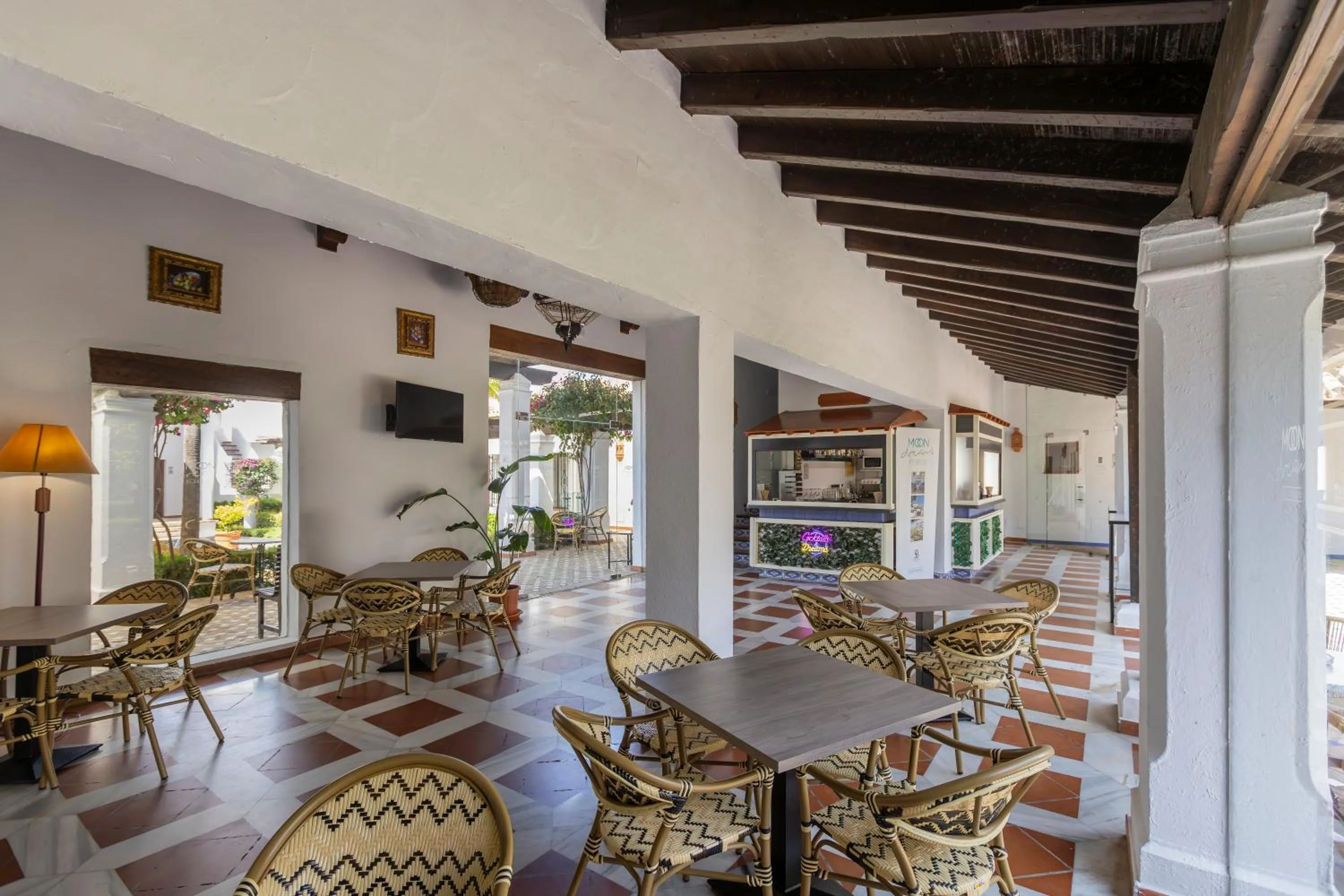 Moon Dreams El Cortijo