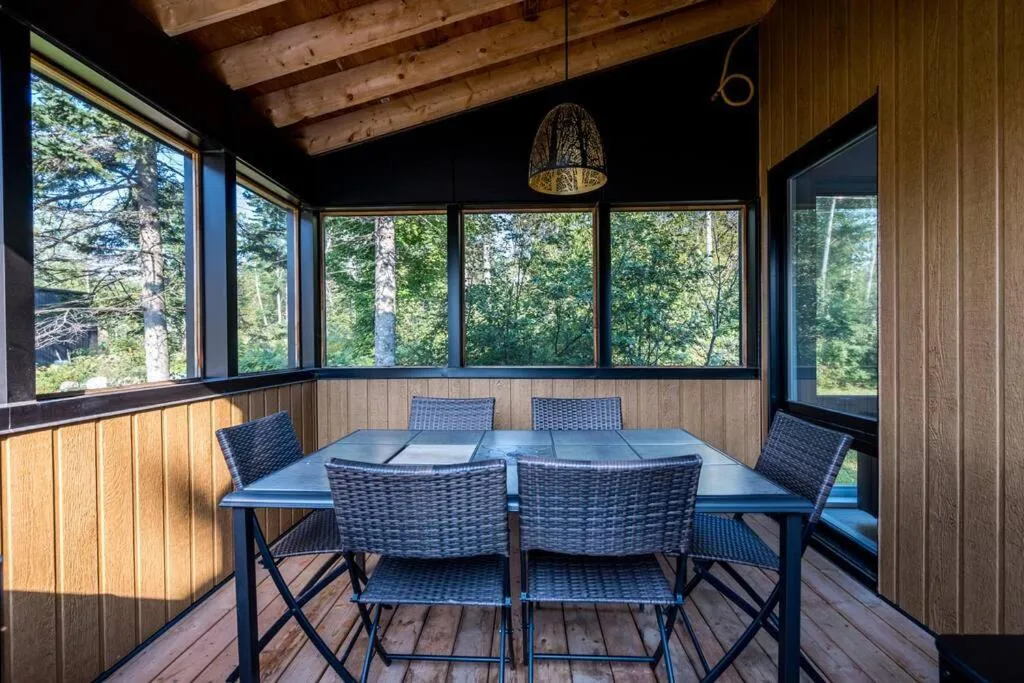 Patio in Initial / Mano / MSA