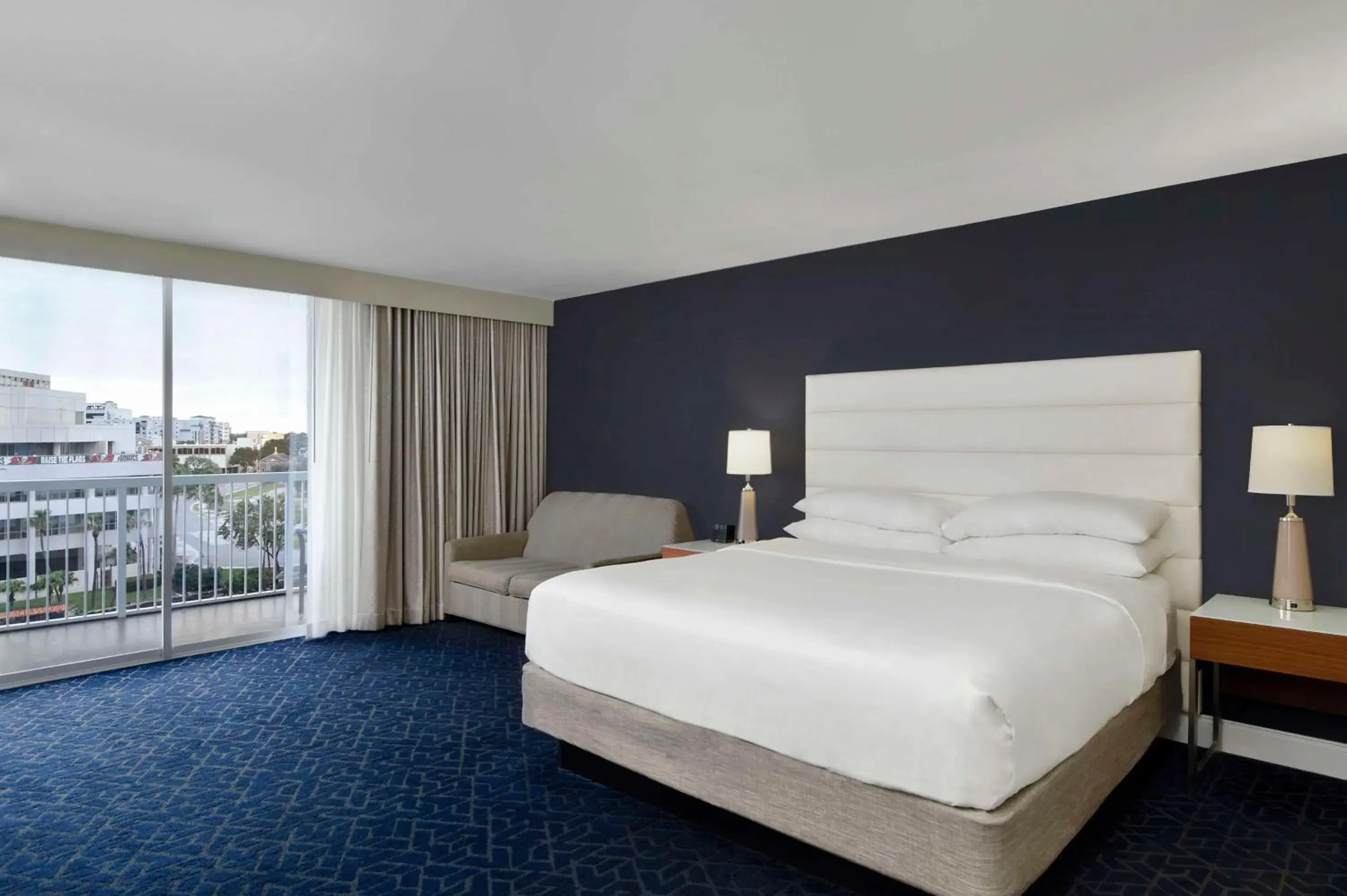 King Room with Sofa Bed and Balcony - single occupancy in Hotel Tampa Riverwalk King Room with Sofa Bed and Balcony - single occupancy in Hotel Tampa Riverwalk