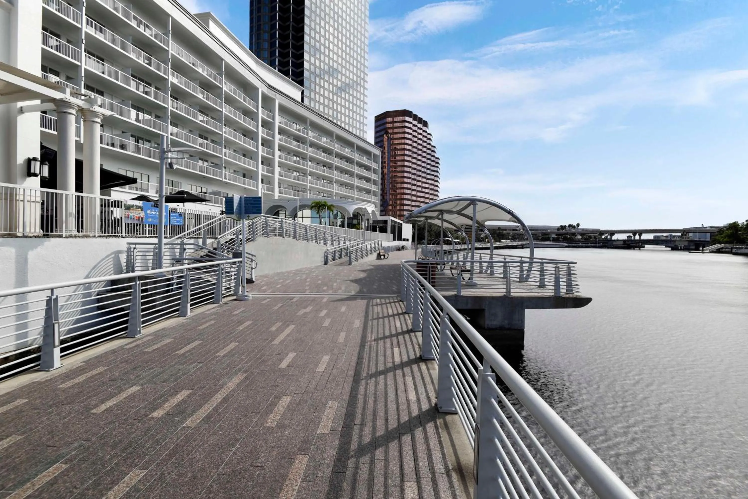 Property building in Hotel Tampa Riverwalk