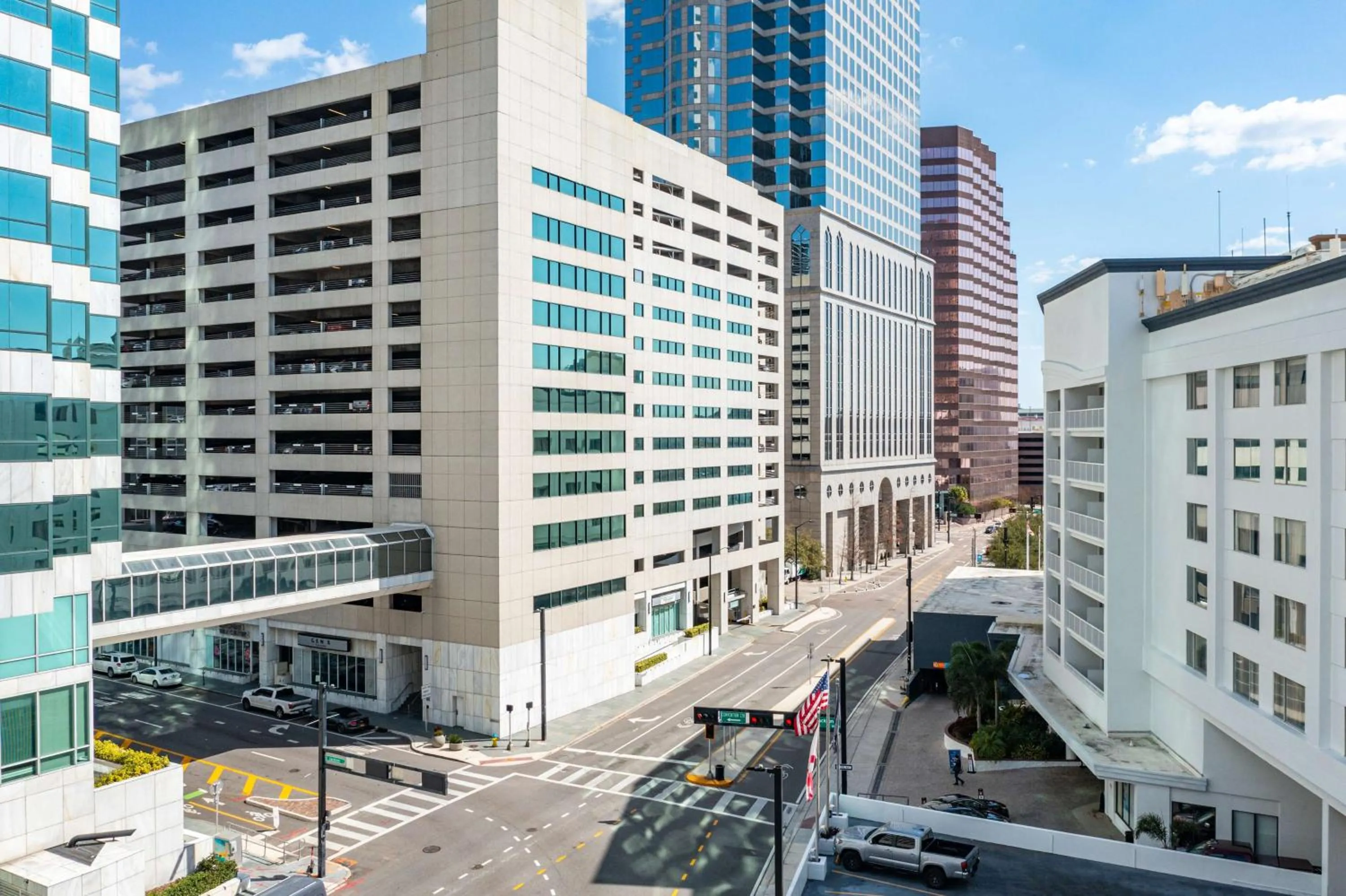 Property building in Hotel Tampa Riverwalk