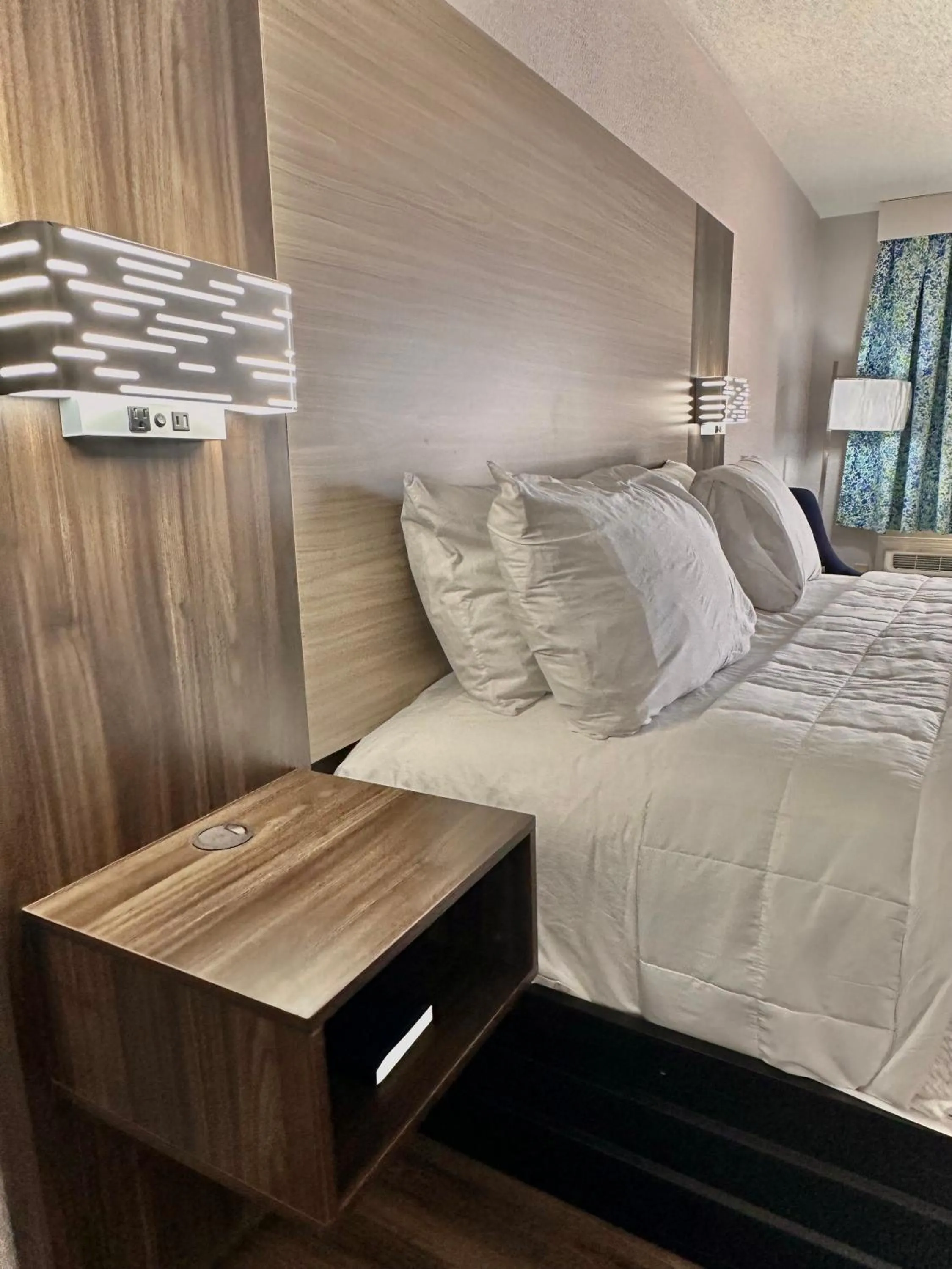 Bed in Sylvester Inn