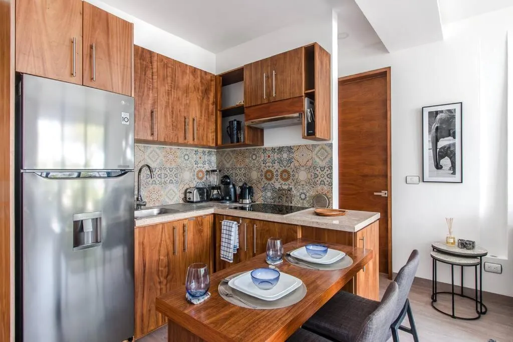 Neem 21 NILAY, Elegant Apartment 10 min from the Beach