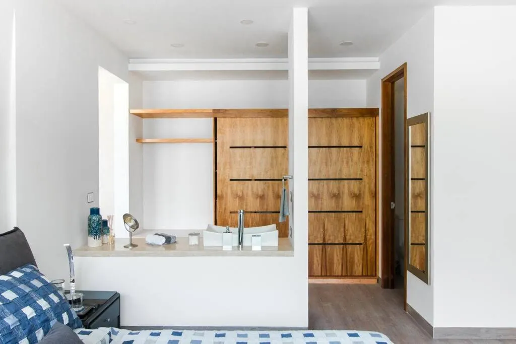 Neem 21 NILAY, Elegant Apartment 10 min from the Beach