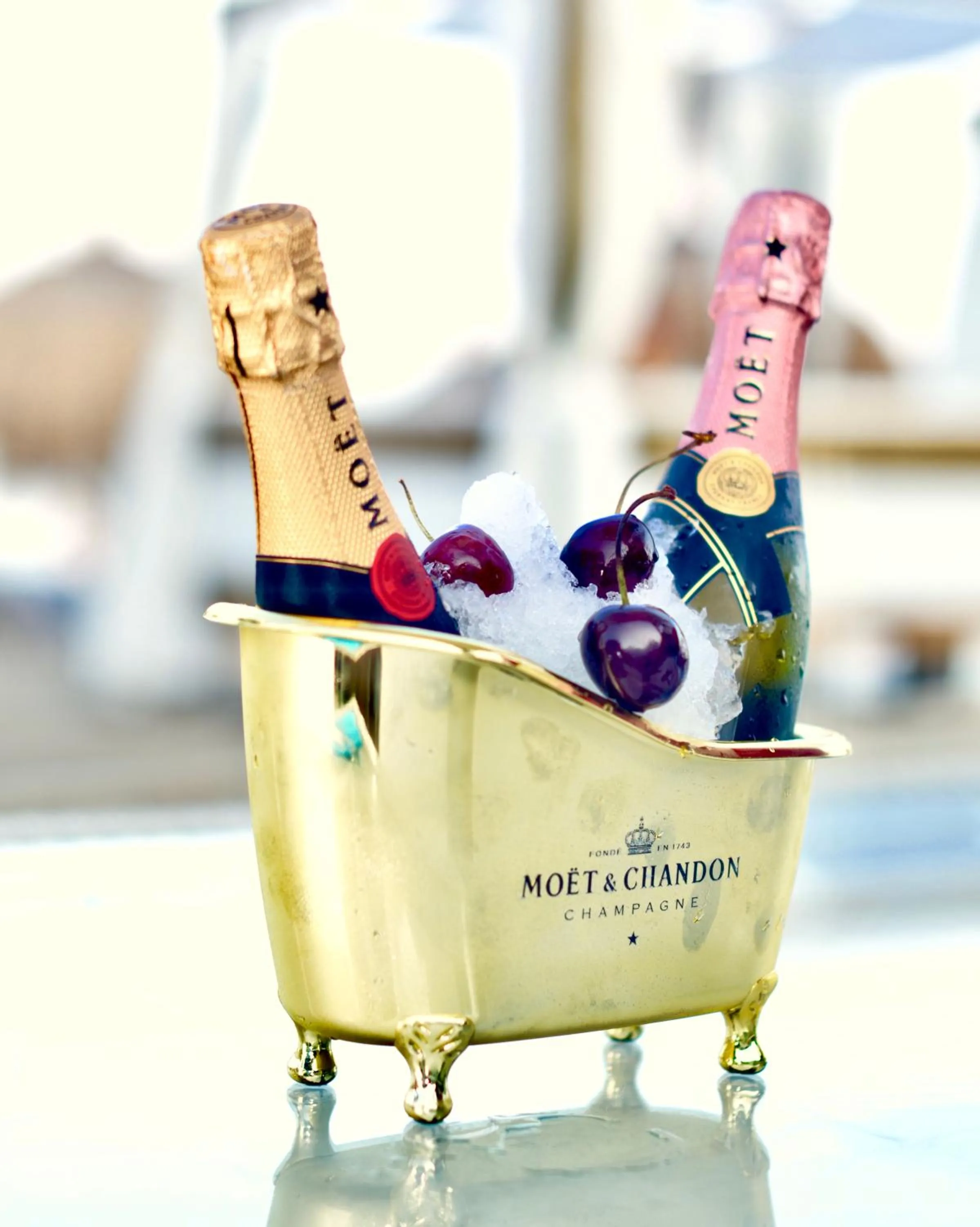 Drinks in Gran Hotel Guadalpín Banus