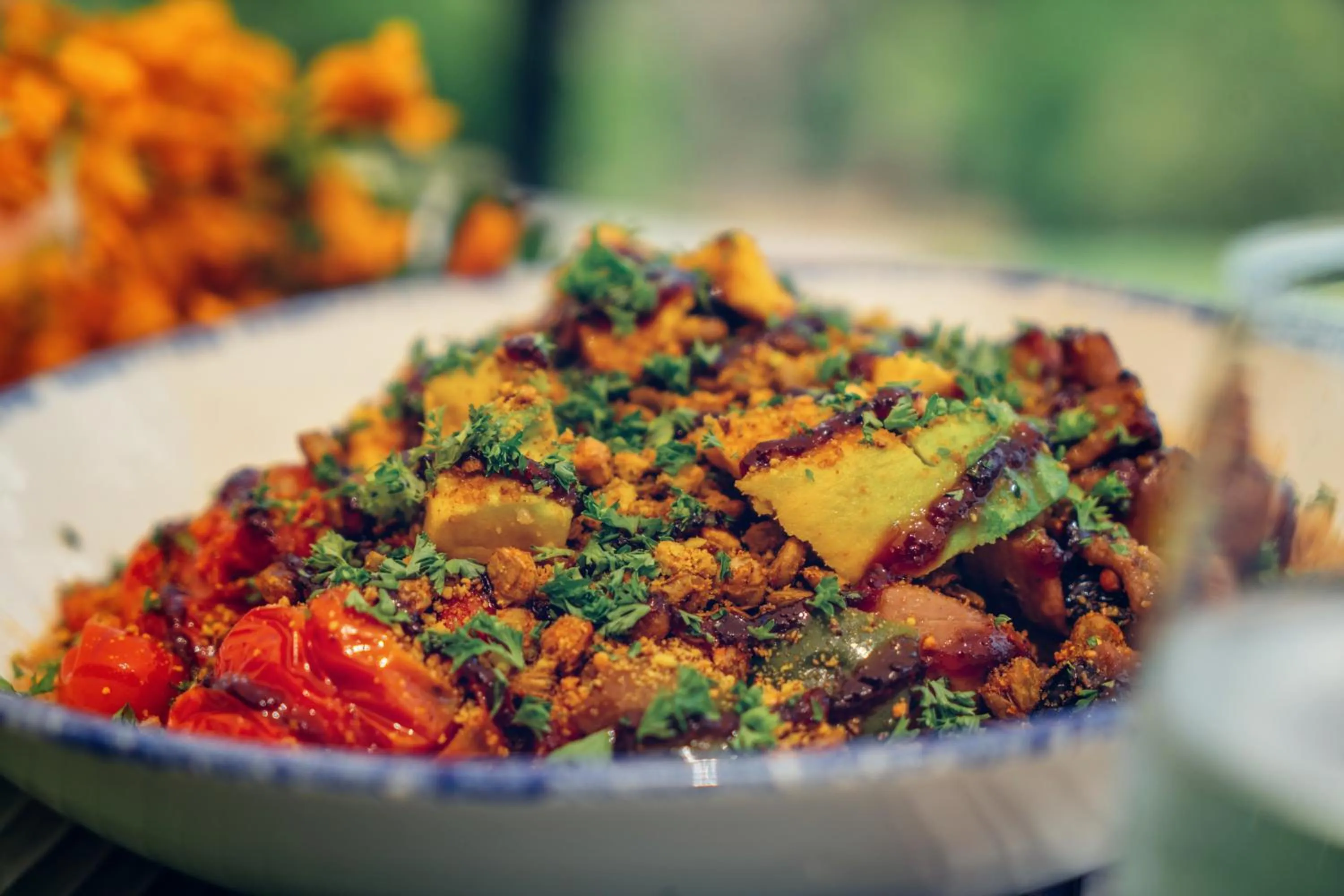 Restaurant/places to eat in Alaya Yoga & Surf & Retreat