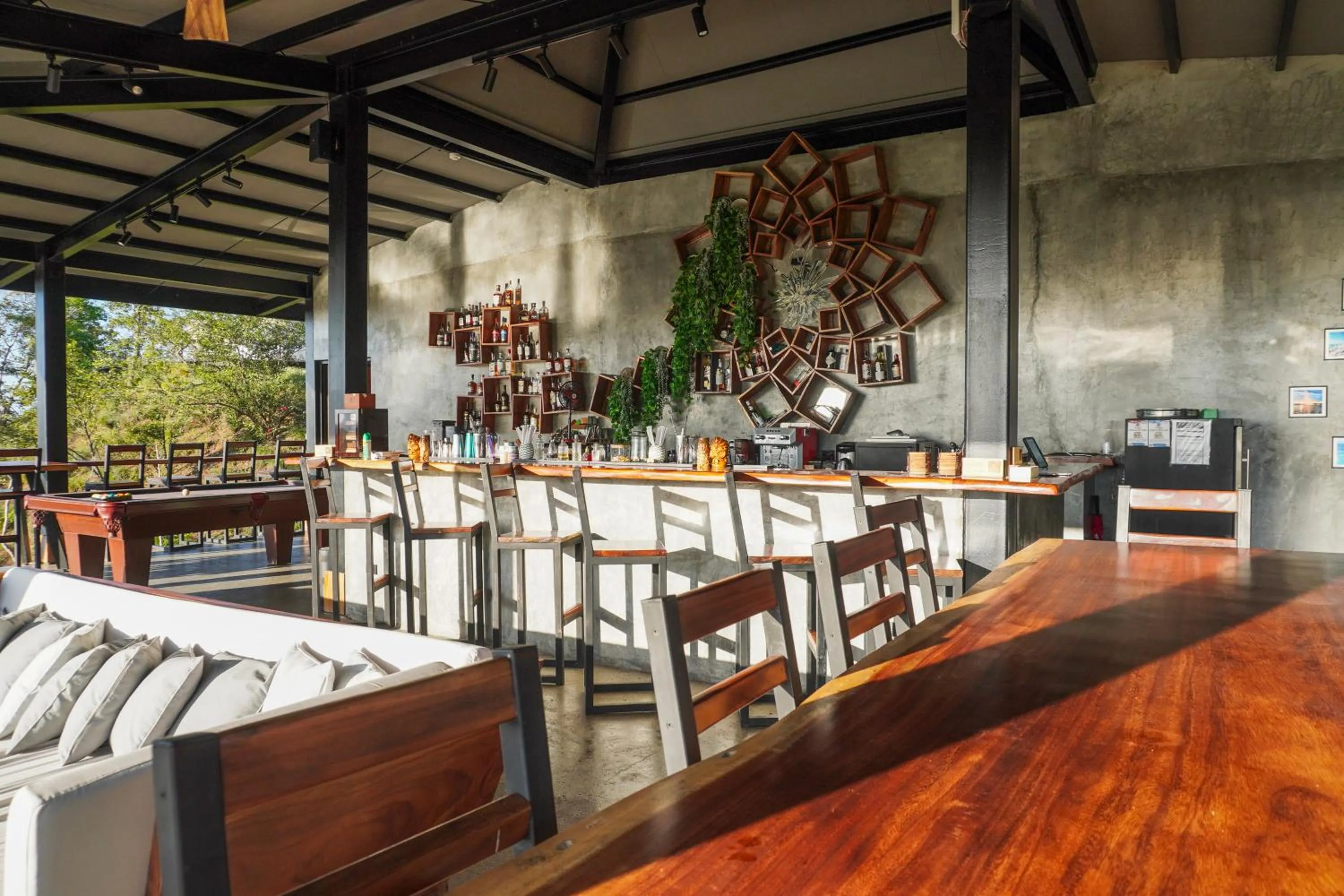 Living room in Alaya Yoga & Surf & Retreat