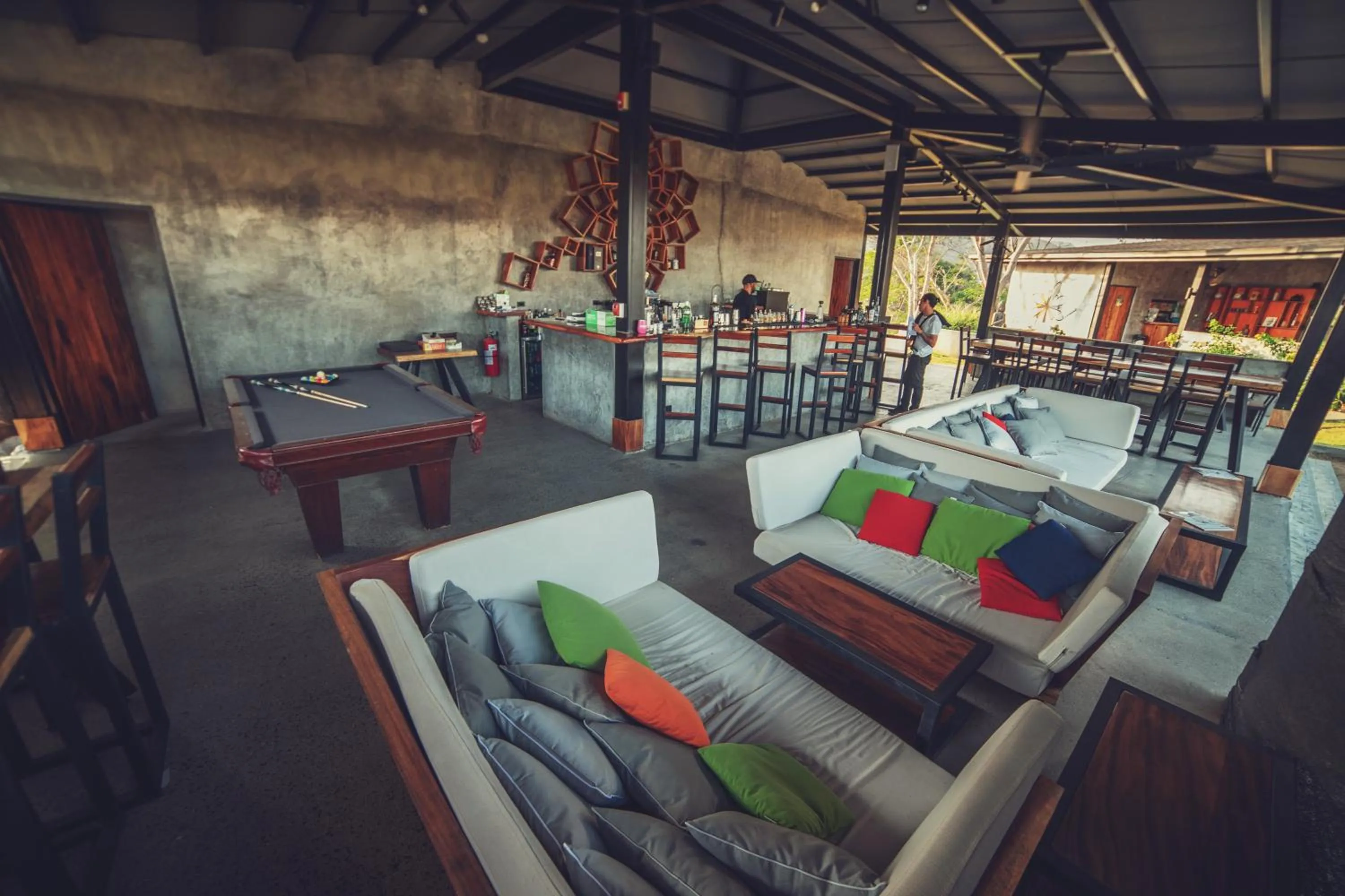 Lounge or bar in Alaya Yoga & Surf & Retreat