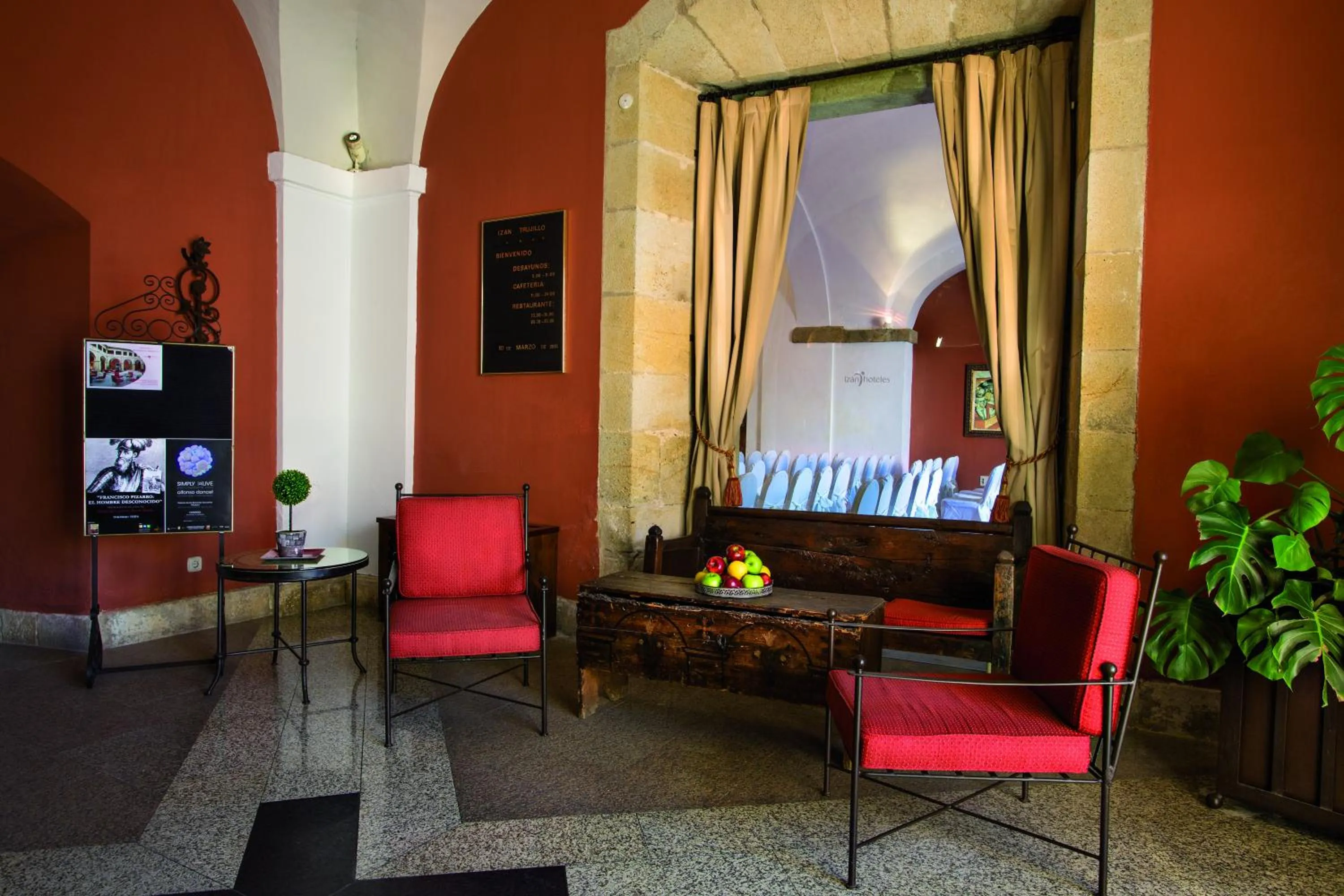 Lobby or reception in Izan Trujillo