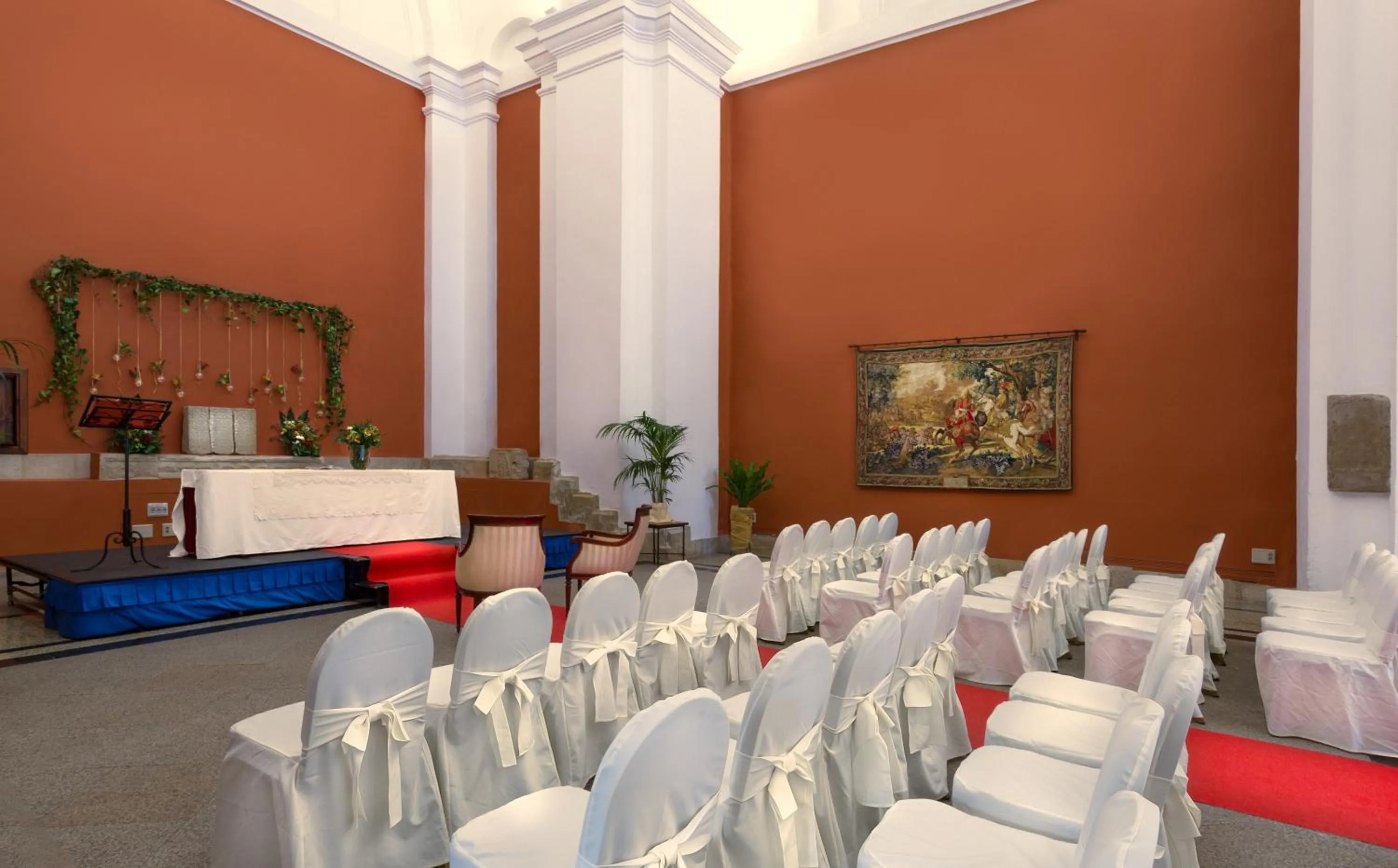 Banquet/Function facilities in Izan Trujillo