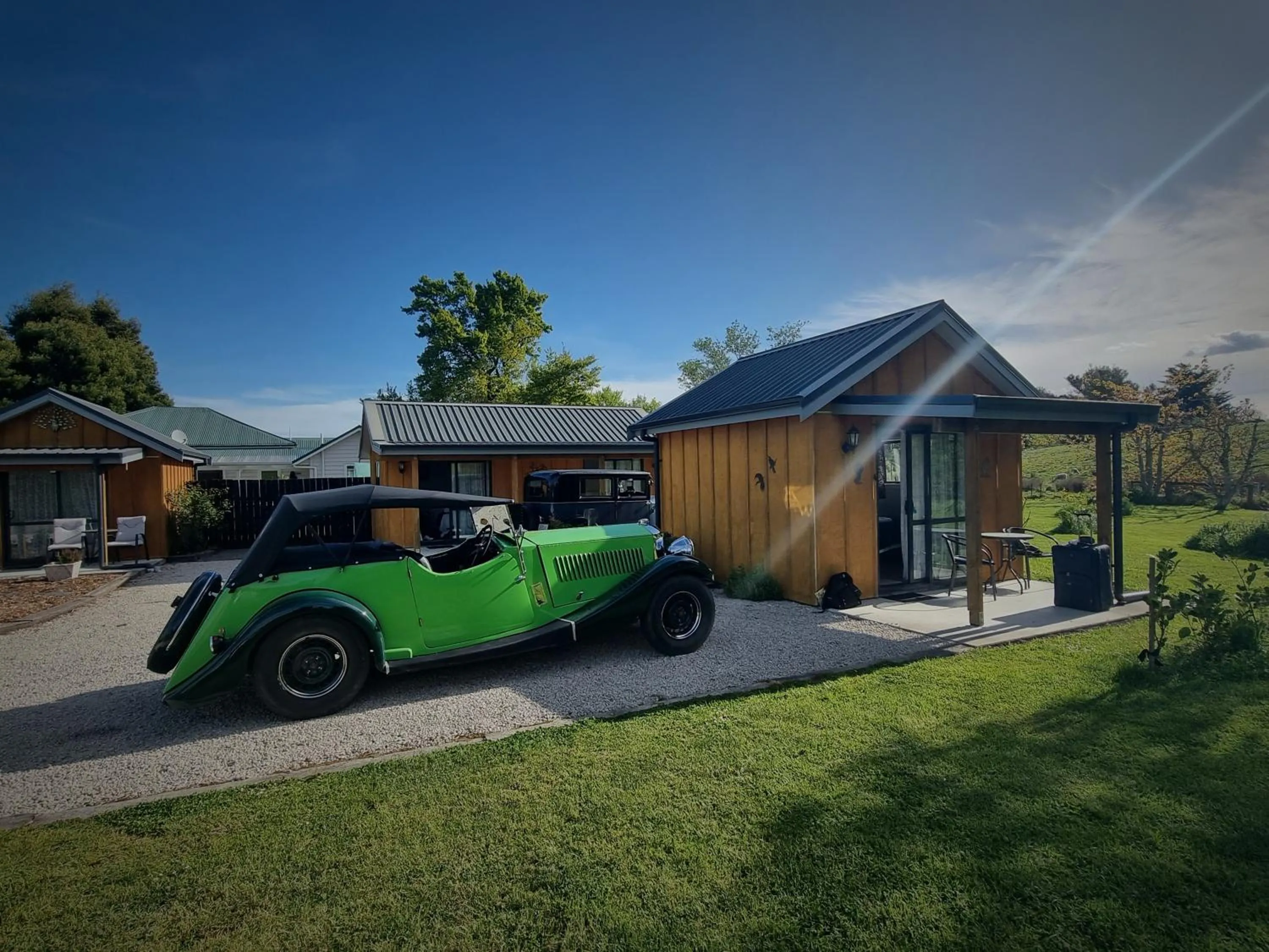 Property building in Cheviot Motels, Cabins and Camp