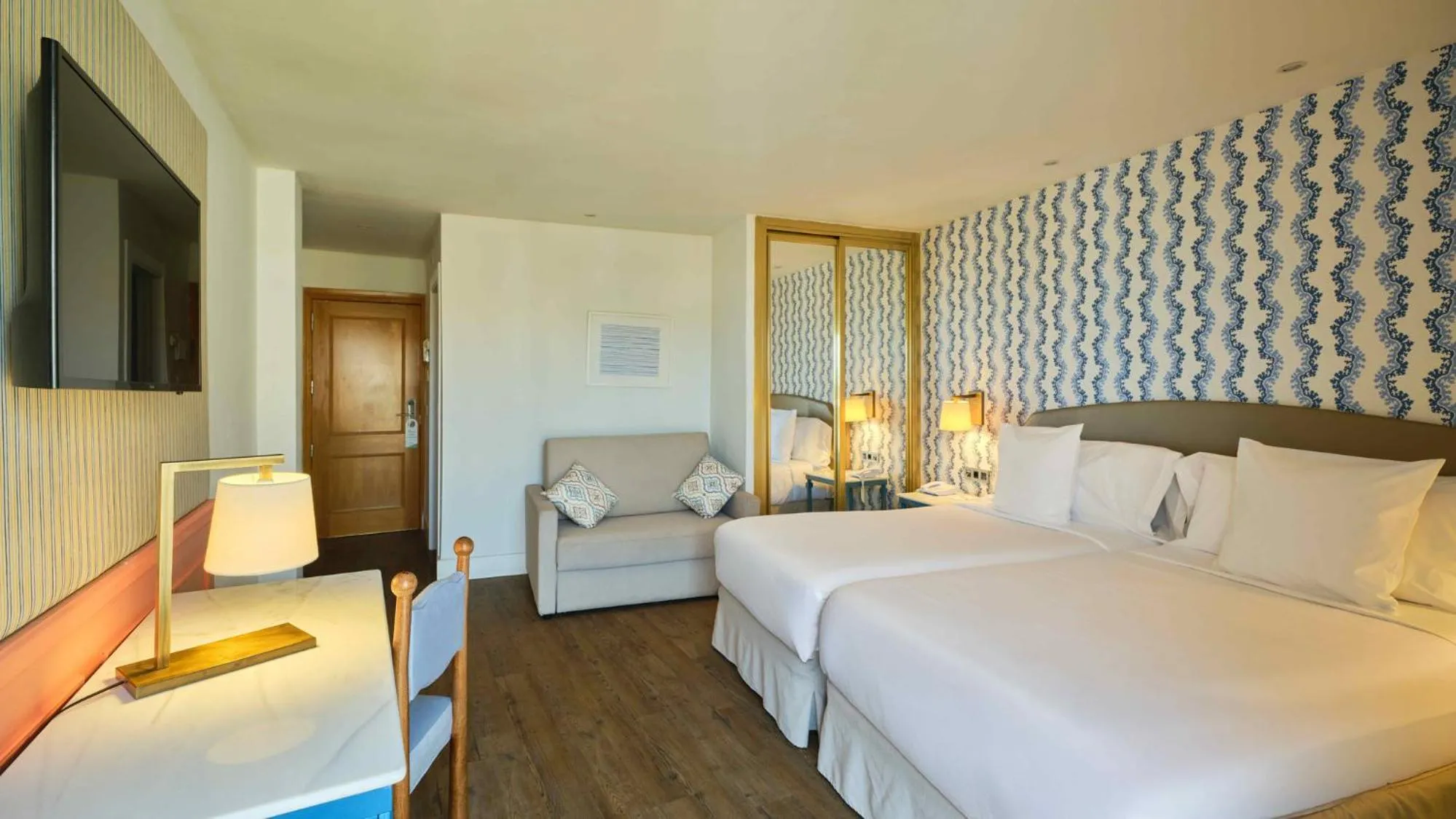 Bedroom, Bed in Fénix Torremolinos - Adults Only Recommended