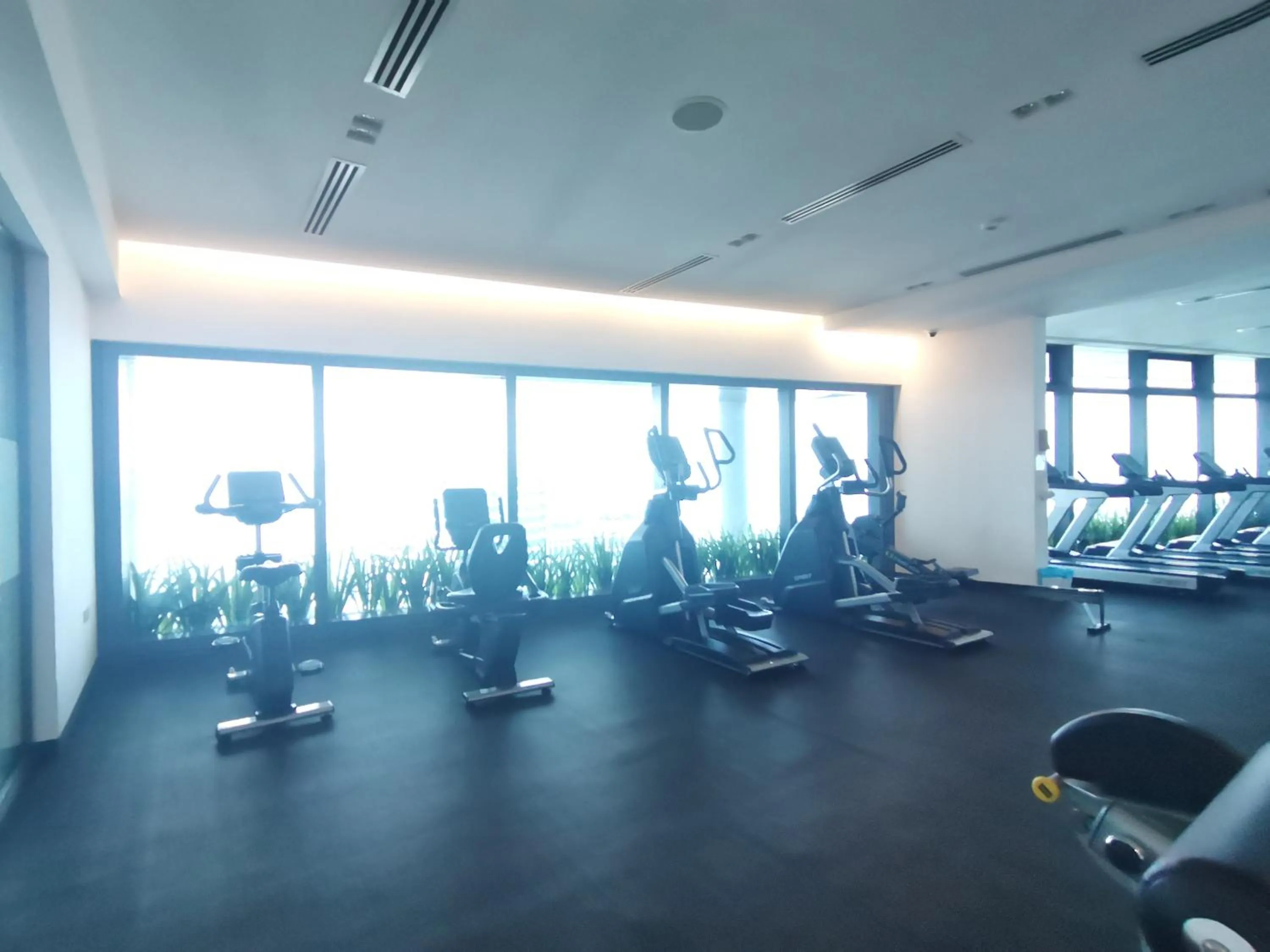 Fitness centre/facilities in The Eaton Residences by Times 8