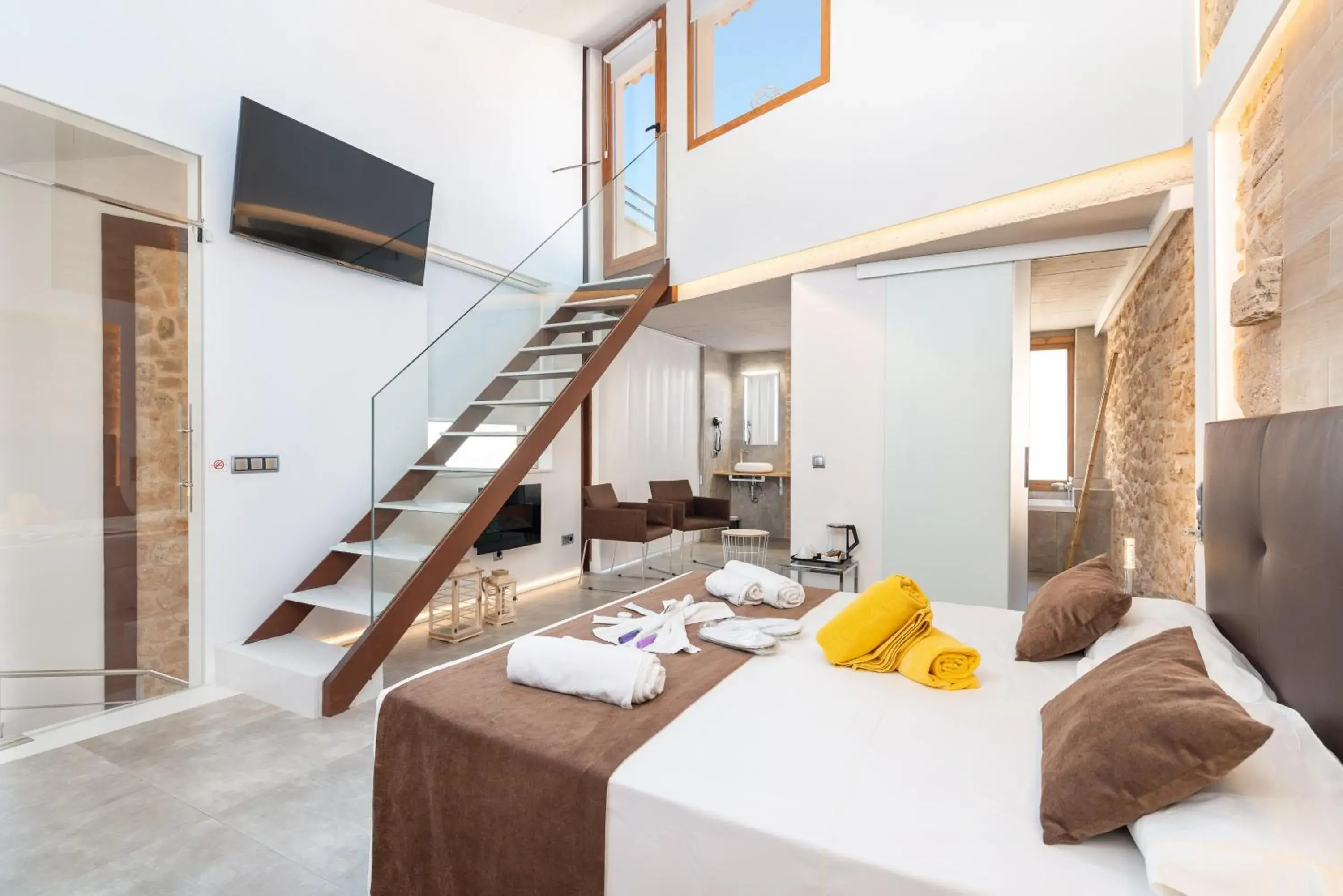 Suite with Private Pool in Hotel Can Simo Suite with Private Pool in Hotel Can Simo