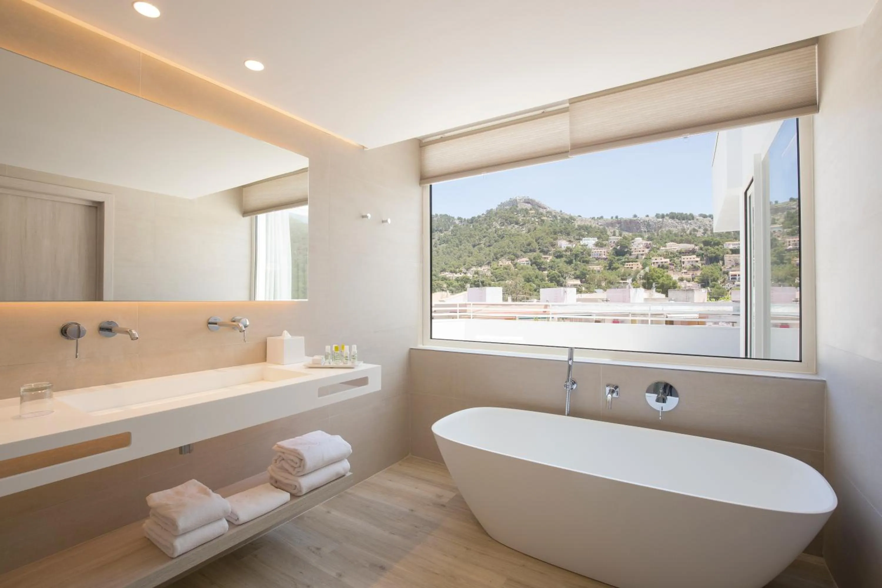 Bathroom in Canyamel Park Hotel & Spa - 4* Sup - Adults only (+16)