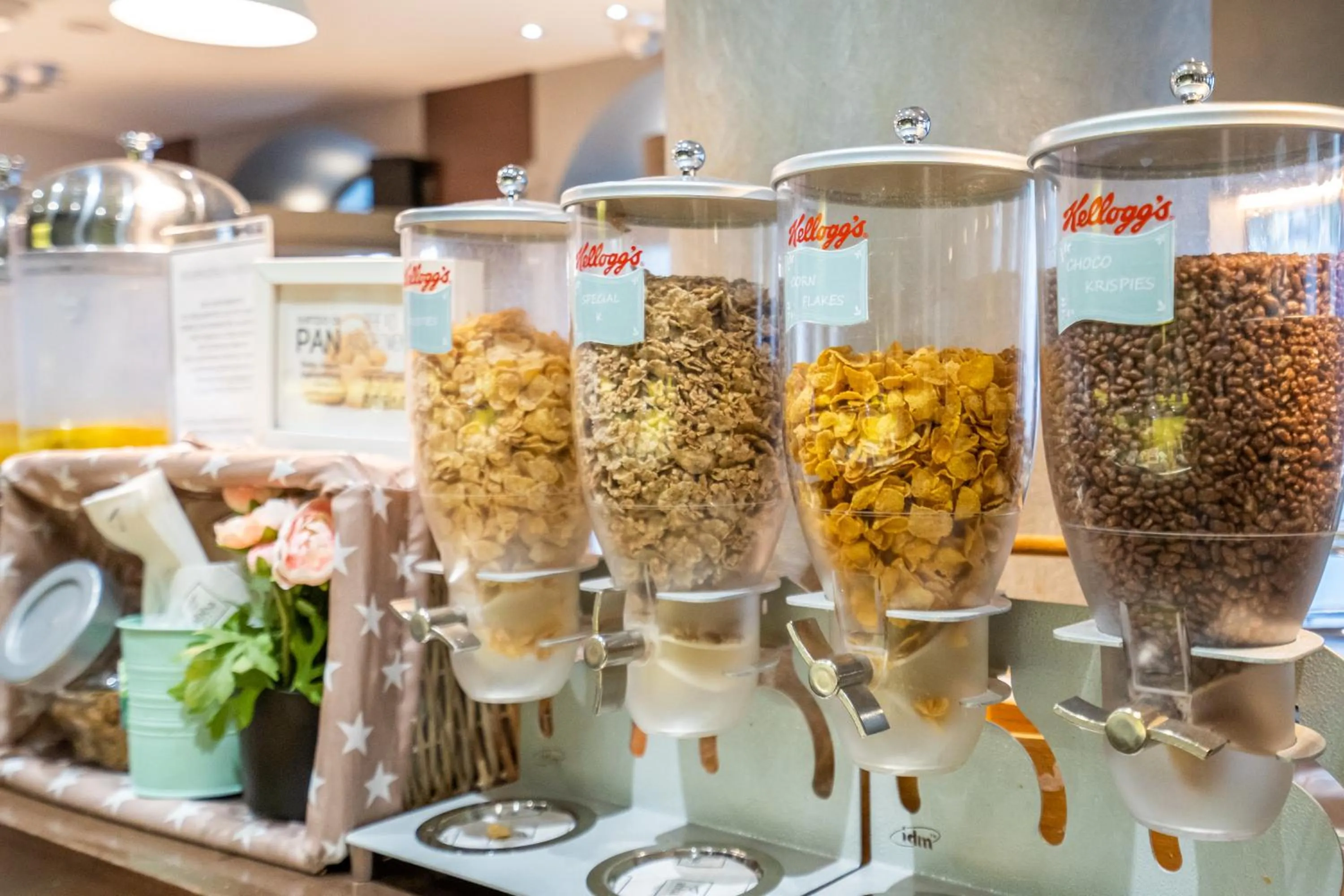 Buffet breakfast in Abba Rambla Hotel