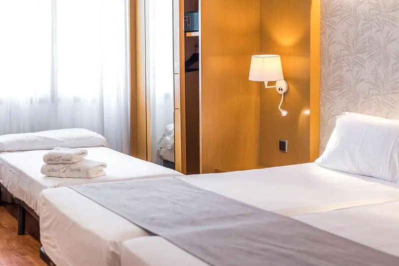 Bed in Abba Rambla Hotel